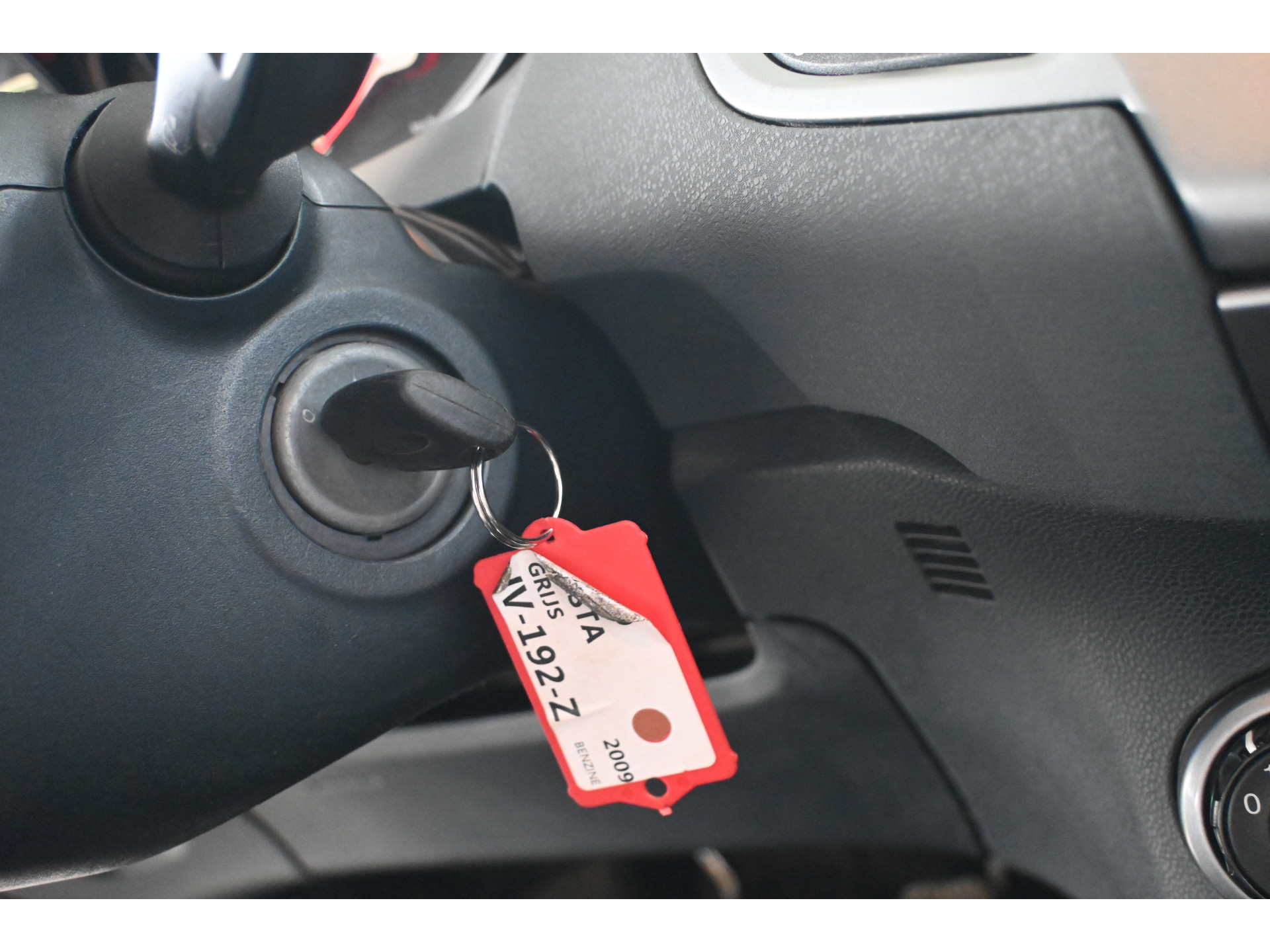 Ford Fiesta 1.25 Trend Airco Lichtmetaal Stuurbekrachtiging Lichtmetaal Inruil Mogelijk!