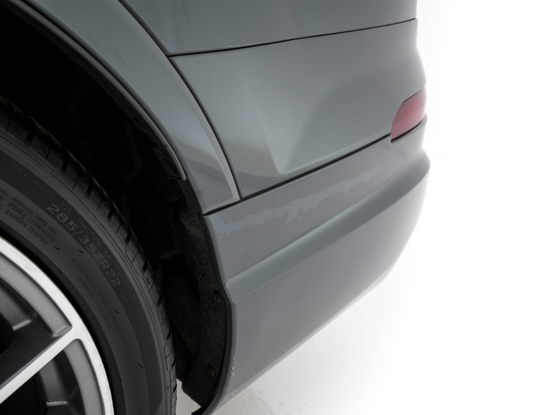 Audi SQ7 4.0 TDI Quattro Pro Line + Aut. *PANO | LUXURY-LEATHER | FULL-LED | DIGI-COCKPIT | BOSE-SOUND | KEYLESS | CAMERA | NAVI-FULLMAP | HEATED/VENTILATED-COMFORTSEATS | SHIFT-PADDLES | CARBON-INLAY | ECC | ADAPTIVE-CRUISE |