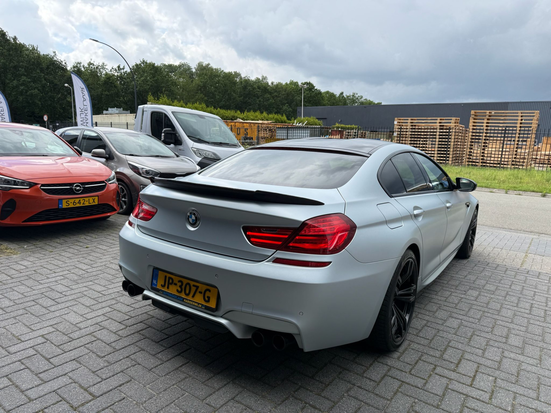 BMW 6-serie Gran Coupé M6 | 3/6/12MND GARANTIE | CARBON | NAVI | XENON | MEMORY | CRUISE | LEDER | MAT |