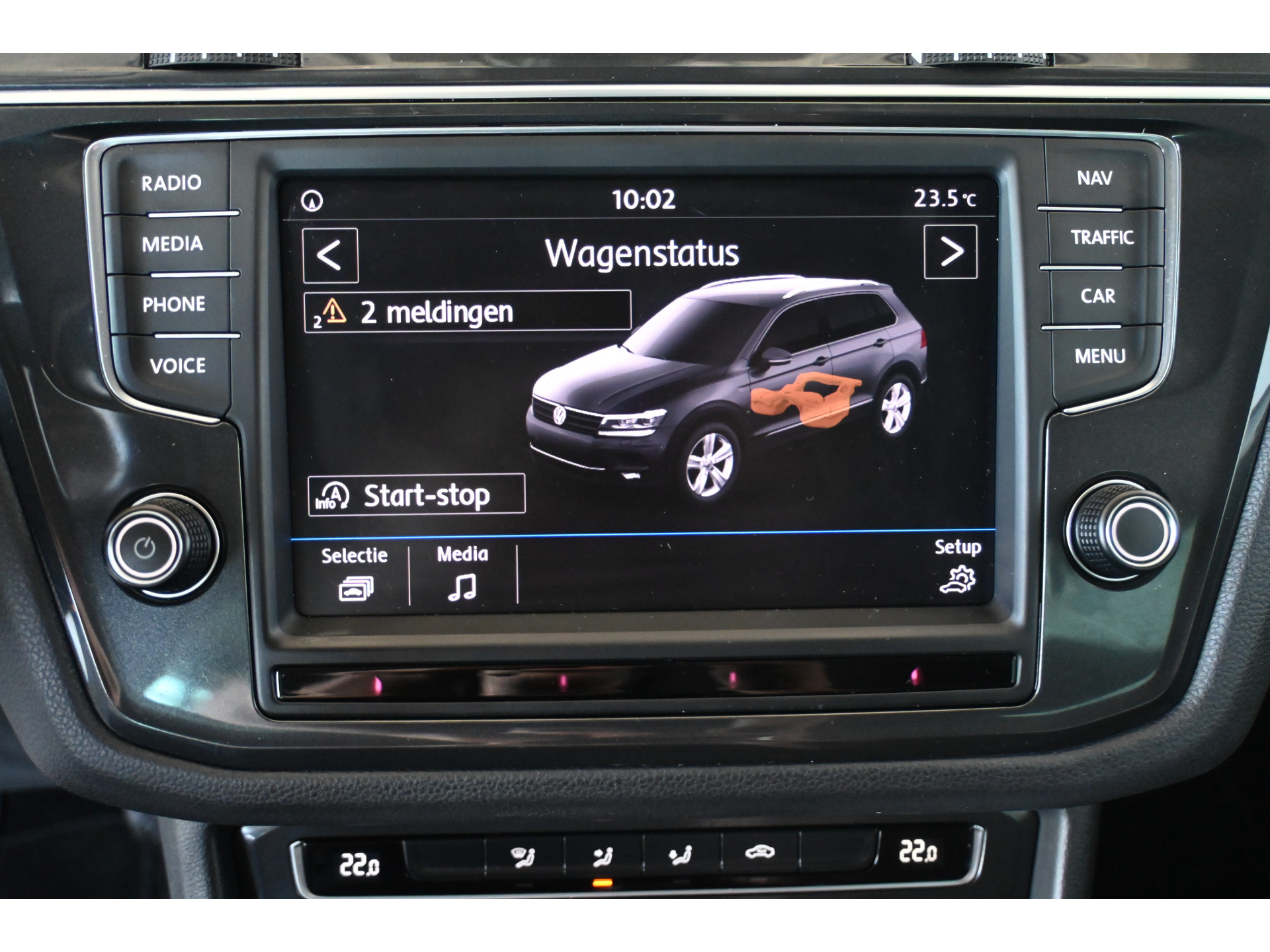 Volkswagen Tiguan 1.4 TSI Highline R-Line Clima Navigatie Carplay 1e Eigenaar Trekhaak Rijklaarprijs! Inruil Mogelijk!