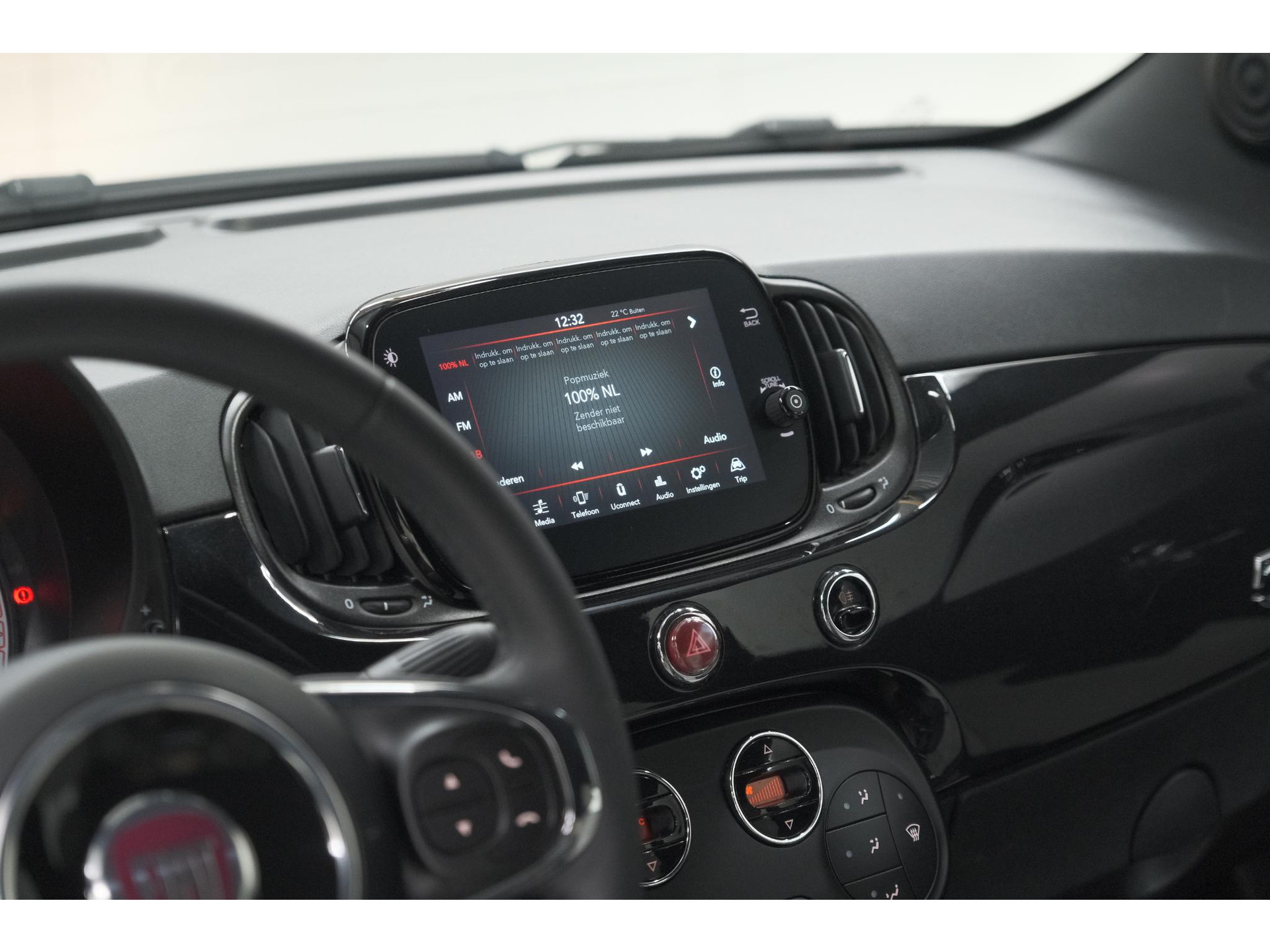 Fiat 500 C 1.0 Hybrid Dolcevita | Apple Carplay | Parkeersensoren | Climate Control