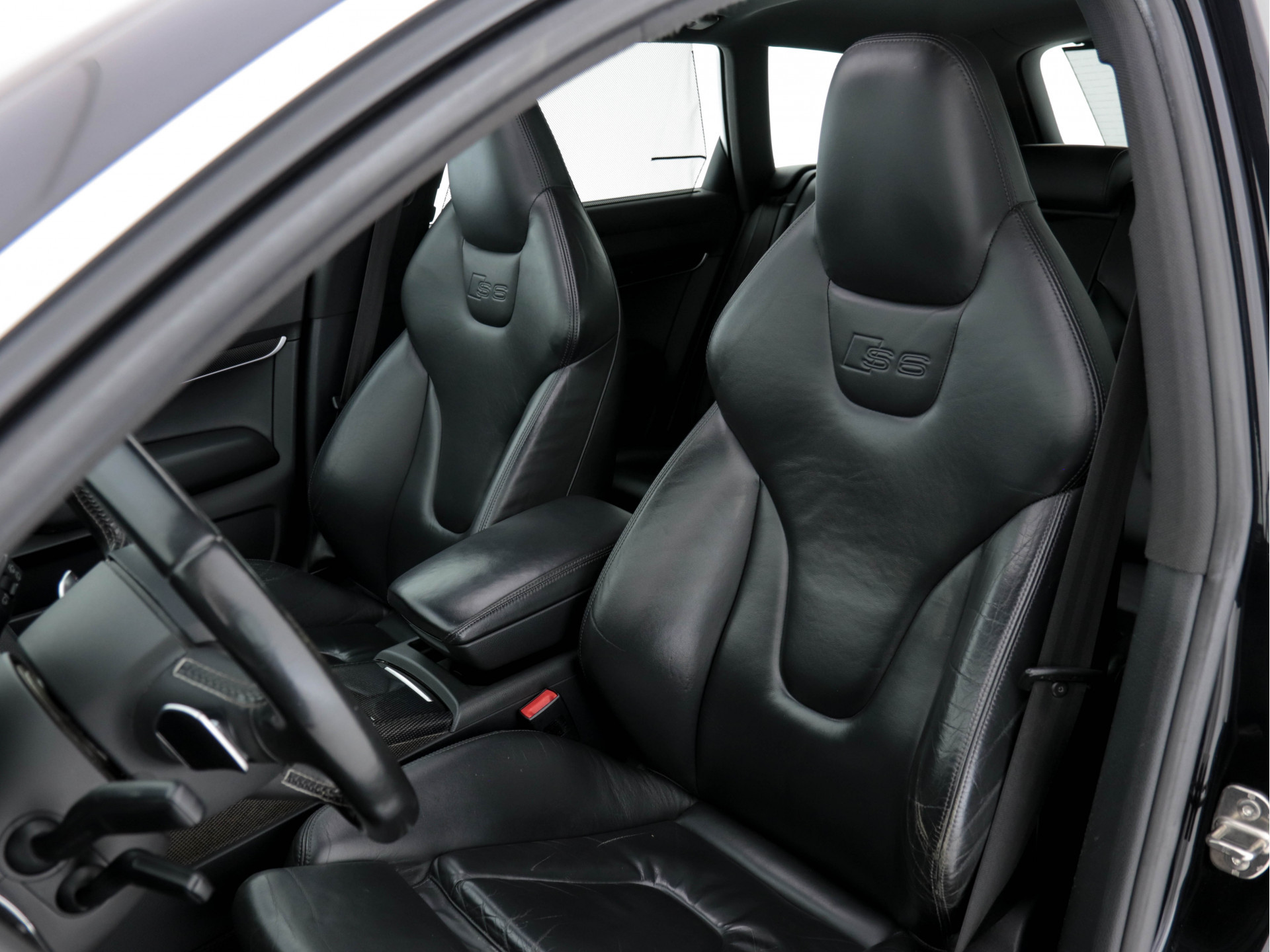 Audi S6 Avant S6 5.2 FSI Quattro [⚠️] Aut. *PANO | LEATHER | XENON-PLUS | NAVI-FULLMAP | SPORT-SEATS | BOSE-SURROUND | ECC | DECOR-CARBON | PDC | HEATED-SPORTSEATS | SHIFT-PADDLES |  CRUISE | 18"ALU*