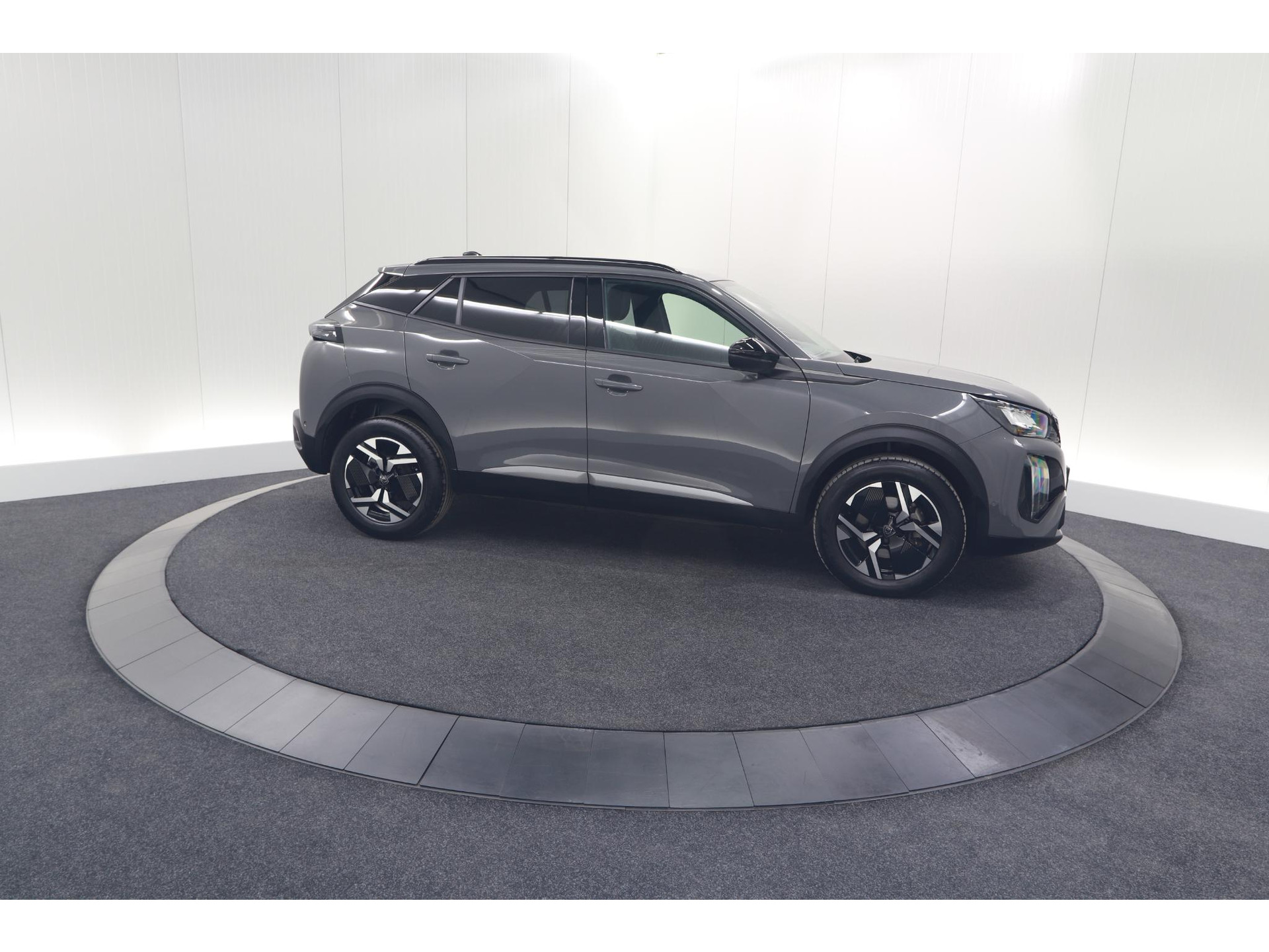 Peugeot 2008 Hybrid 136 e-DCS6 Allure | 360 Camera | Navigatie | Adaptieve Cruise Control | Dodehoekdetectie