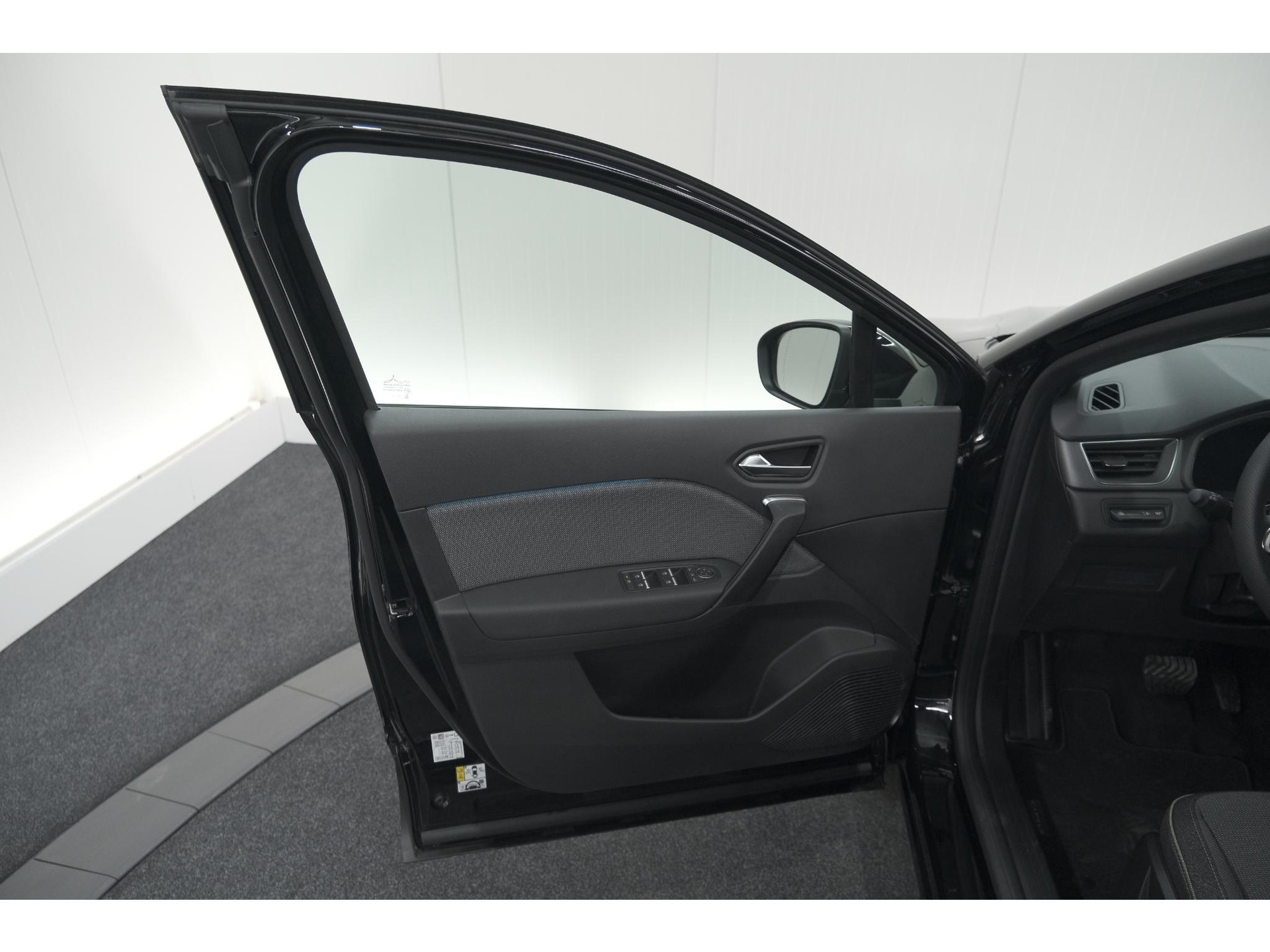 Renault Captur Mild Hybrid 160 EDC Techno | Pack Winter | Camera | Adaptieve Cruise Control | Apple Carplay