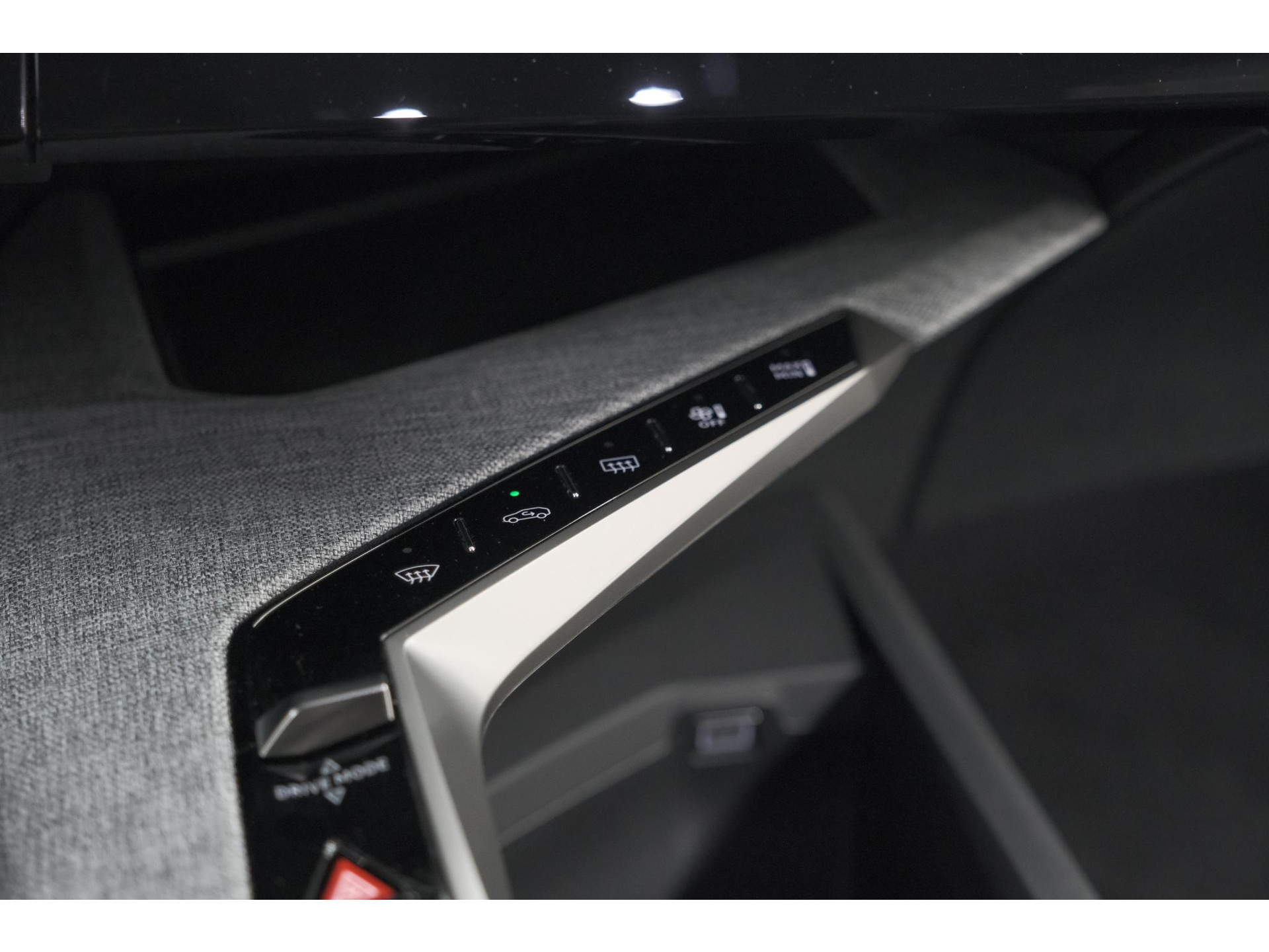 Peugeot 3008 Hybrid 136 e-DSC6 Allure | Camera | Apple Carplay | Parkeersensoren