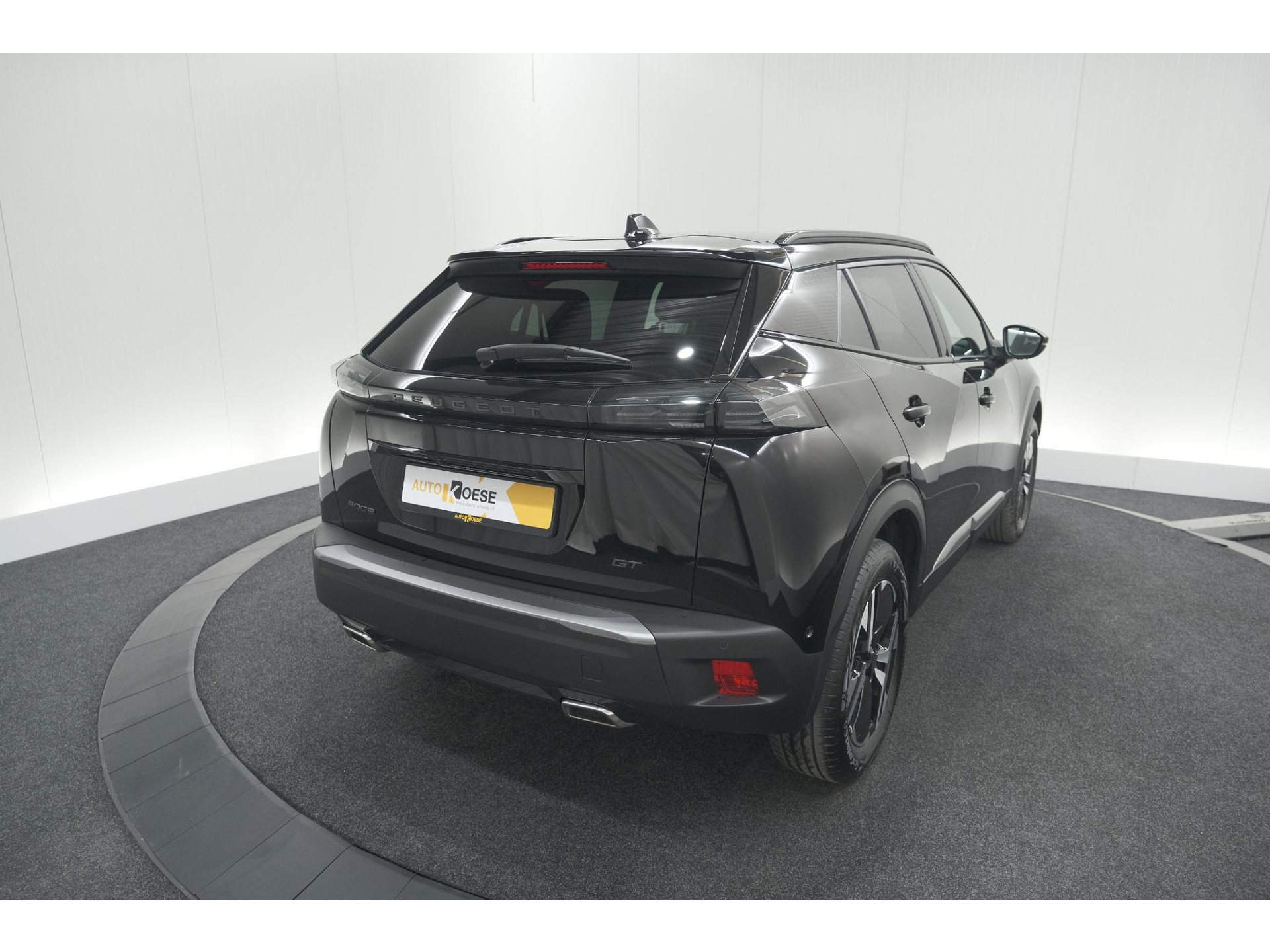Peugeot 2008 PureTech 130 EAT8 GT | 360 Camera | Adaptieve Cruise Control | Stoelmassage | Apple Carplay