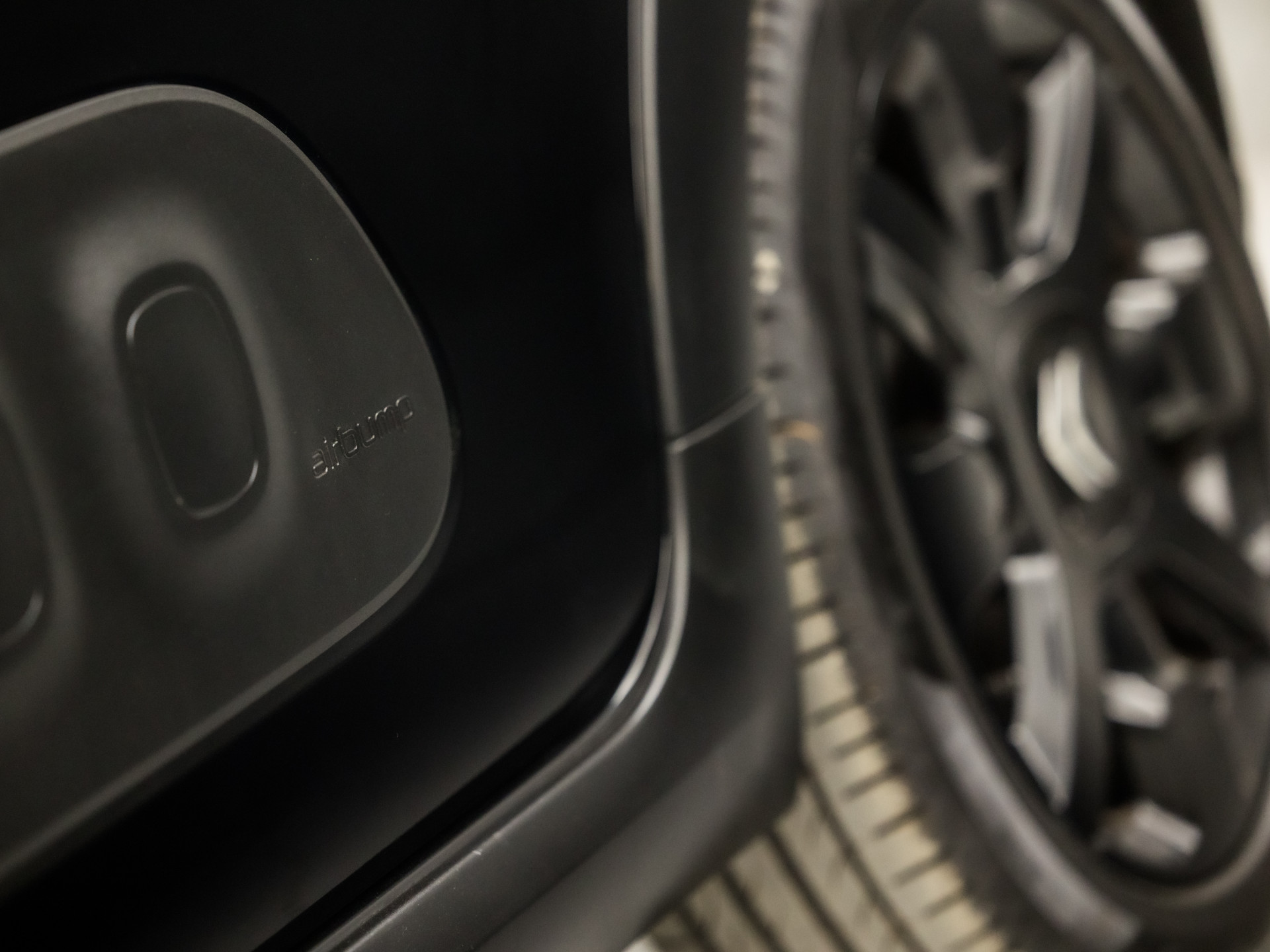 Citroën C3 1.2 PureTech S&S Origins (APPLE CARPLAY, NAVIGATIE, 360 CAMERA, LANE ASSIST, SPORTSTOELEN, LM VELGEN, PARKEERSENSOREN, CRUISE, NIEUWE APK, NIEUWSTAAT)