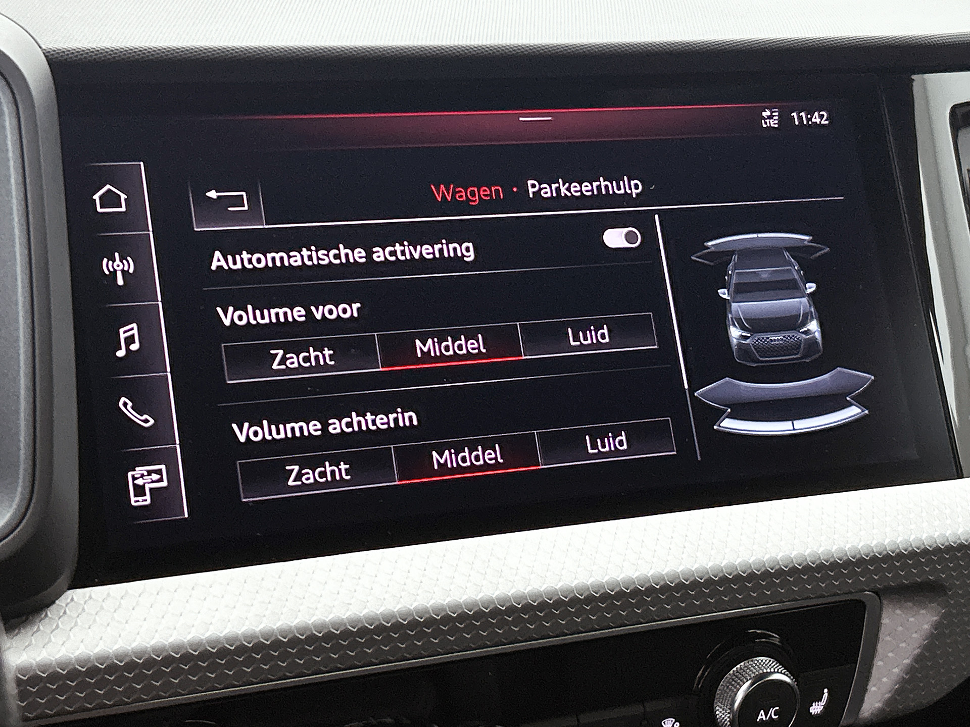 Audi A1 Sportback 30 TFSI S Line edition one | NAVI | STOELVERWARMING | CLIMAT CONTROL | PARKEER SENSOREN V+A