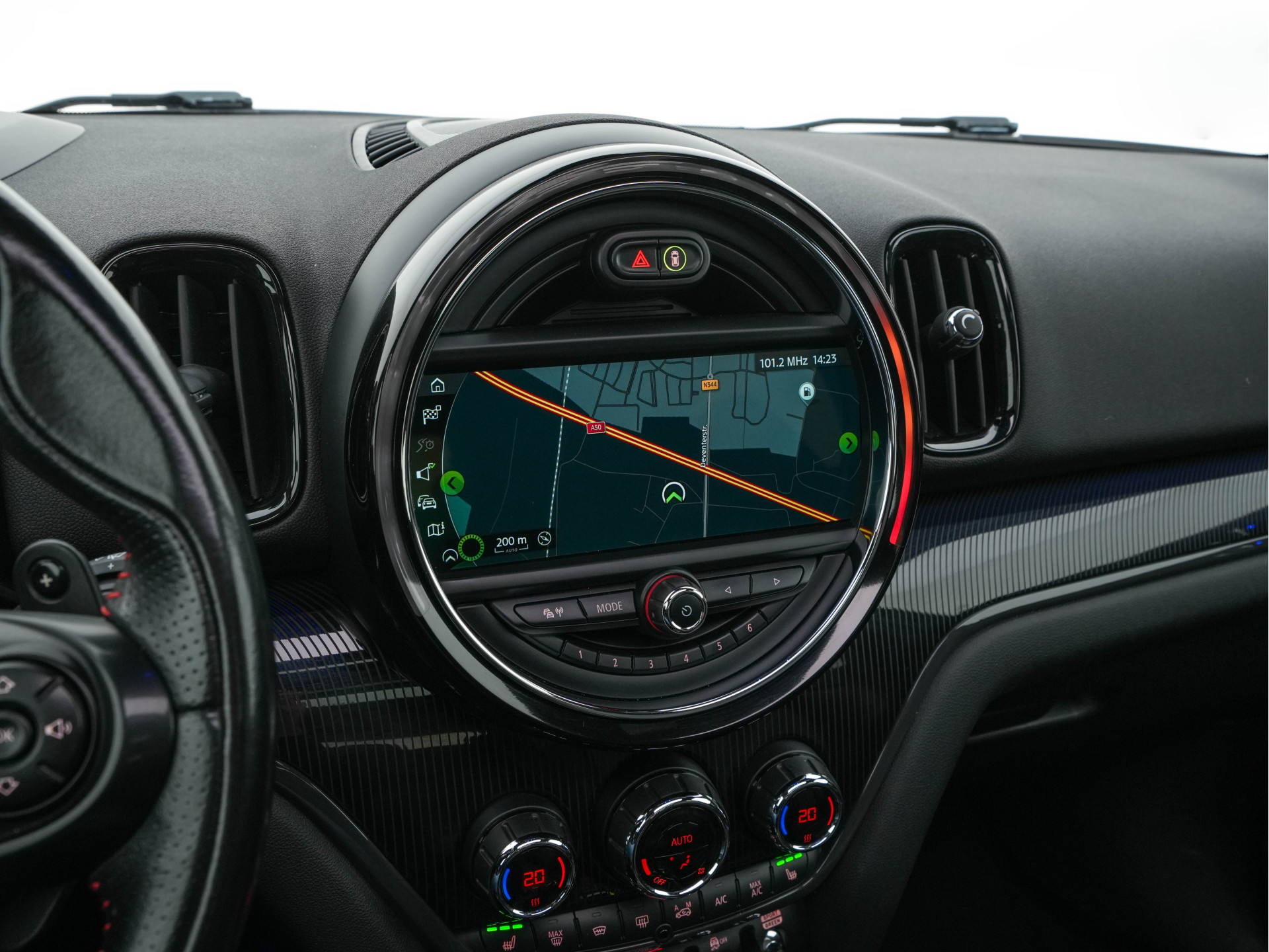 MINI Mini Countryman 2.0 Cooper SD John Cooper Works Chili Aut. *PANO | HEAD-UP | ADAPTIVE-CRUISE | FULL-LED | LEATHER-ALCANTARA  | HARMAN/KARDON | KEYLESS | CAMERA | DAB+ | AMBIENT-LIGHT | NAVI-FULLMAP | TOWBAR | HEATED-SPORTSEATS | SHIFT-PADDLES |.