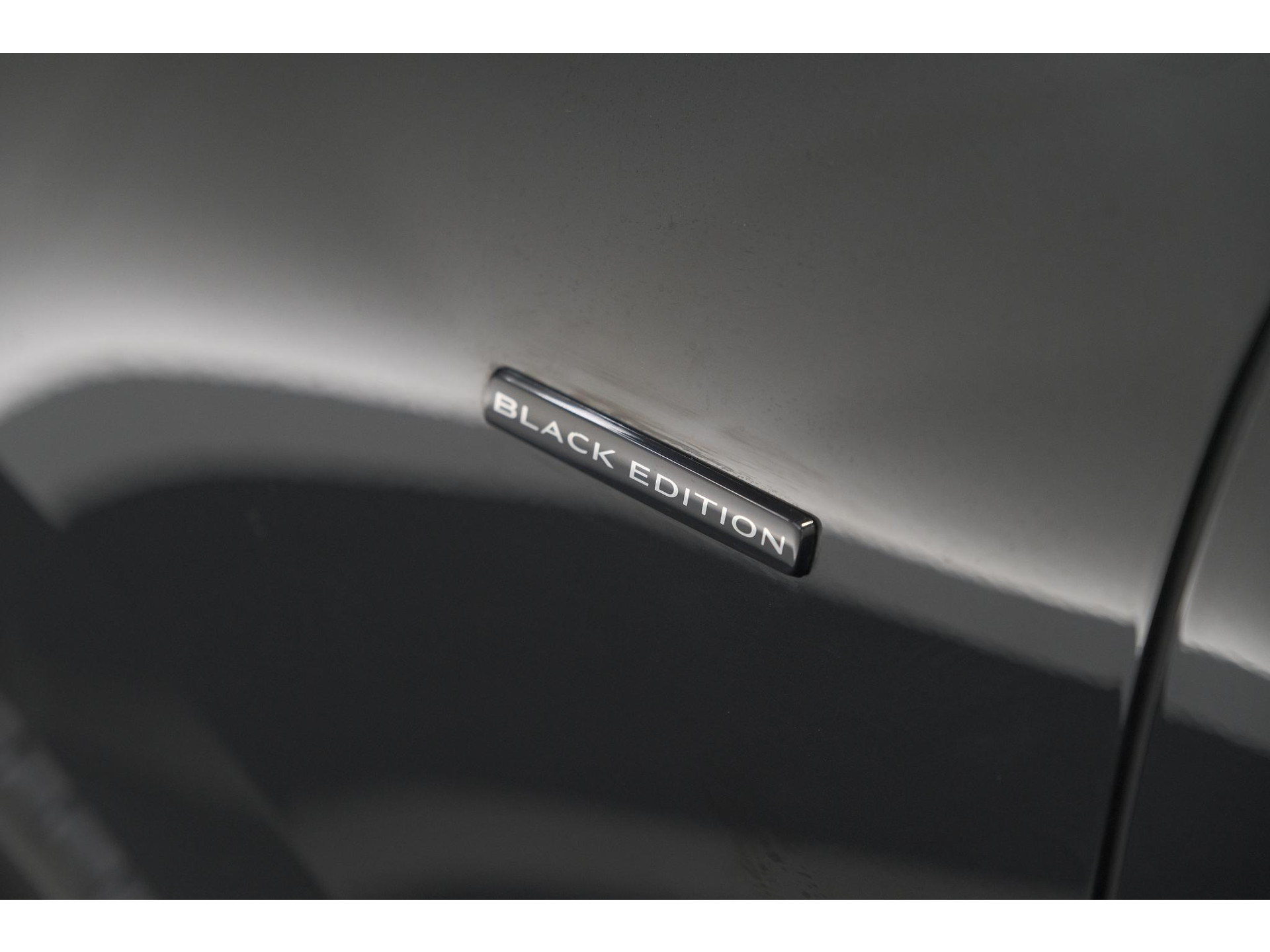 Renault Scénic TCE 160 EDC Black Edition | Trekhaak | Adaptieve Cruise Control | BOSE Premium Audio | Panoramadak