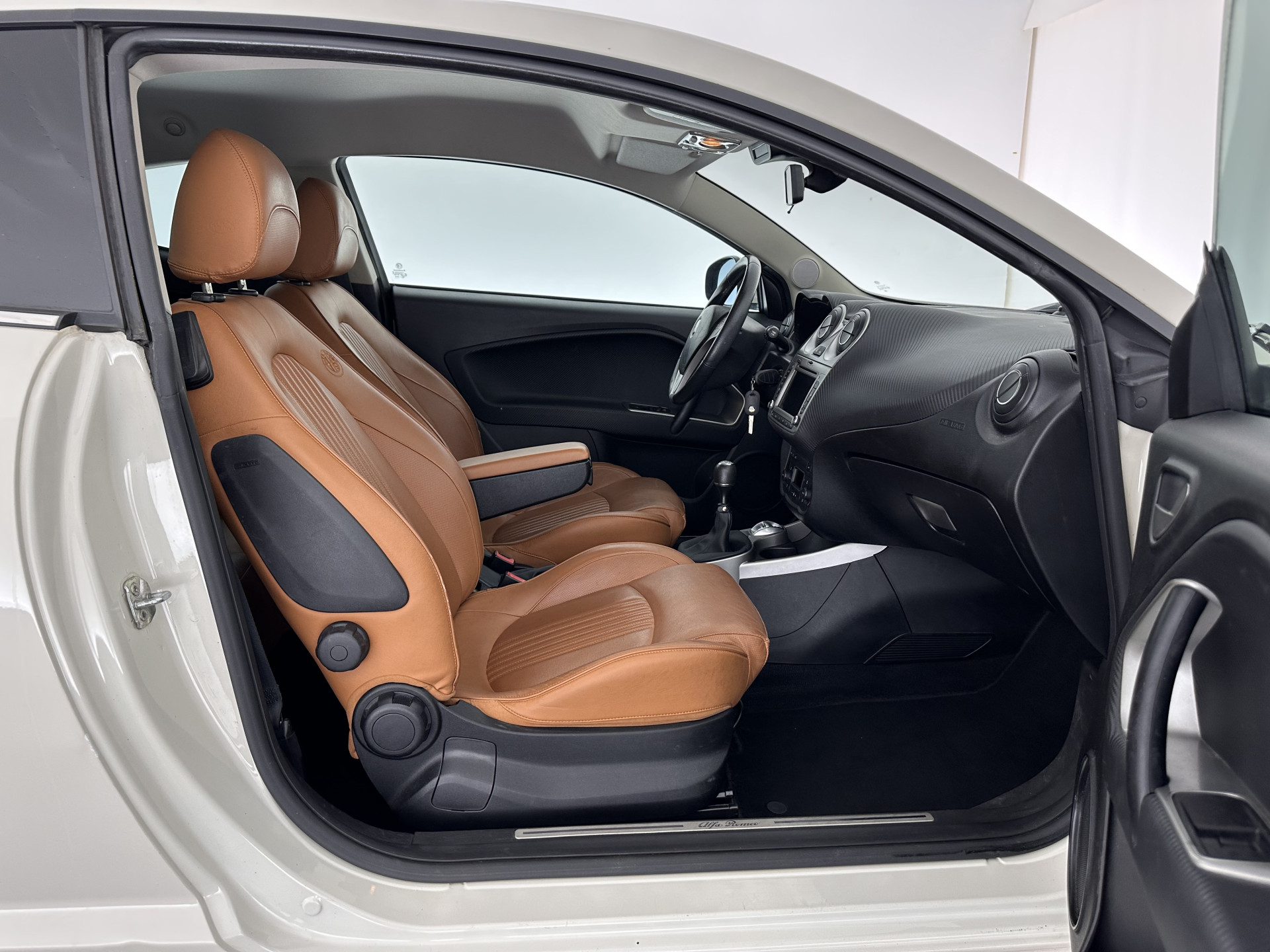 Alfa Romeo MiTo 1.3 JTDm ECO Limited Edition *LUXURY-LEATHER | NAVI-FULLMAP | SPORT-SEATS | ECC | PDC | CRUISE | CARBON-INLAY | 17''ALU*