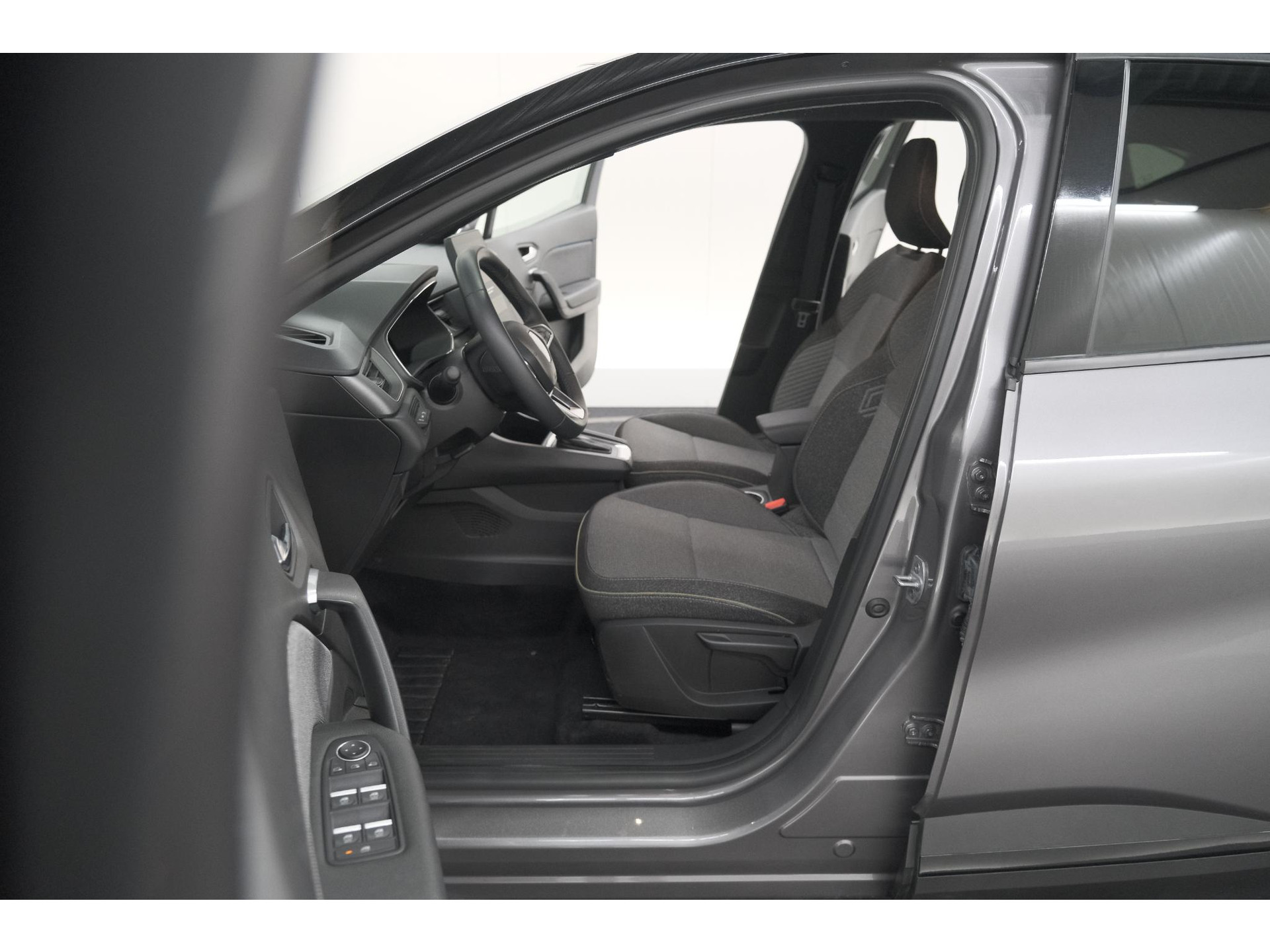 Renault Captur 1.6 E-Tech full hybrid 145 techno | Camera | Navigatie | Apple Carplay | Parkeersensoren