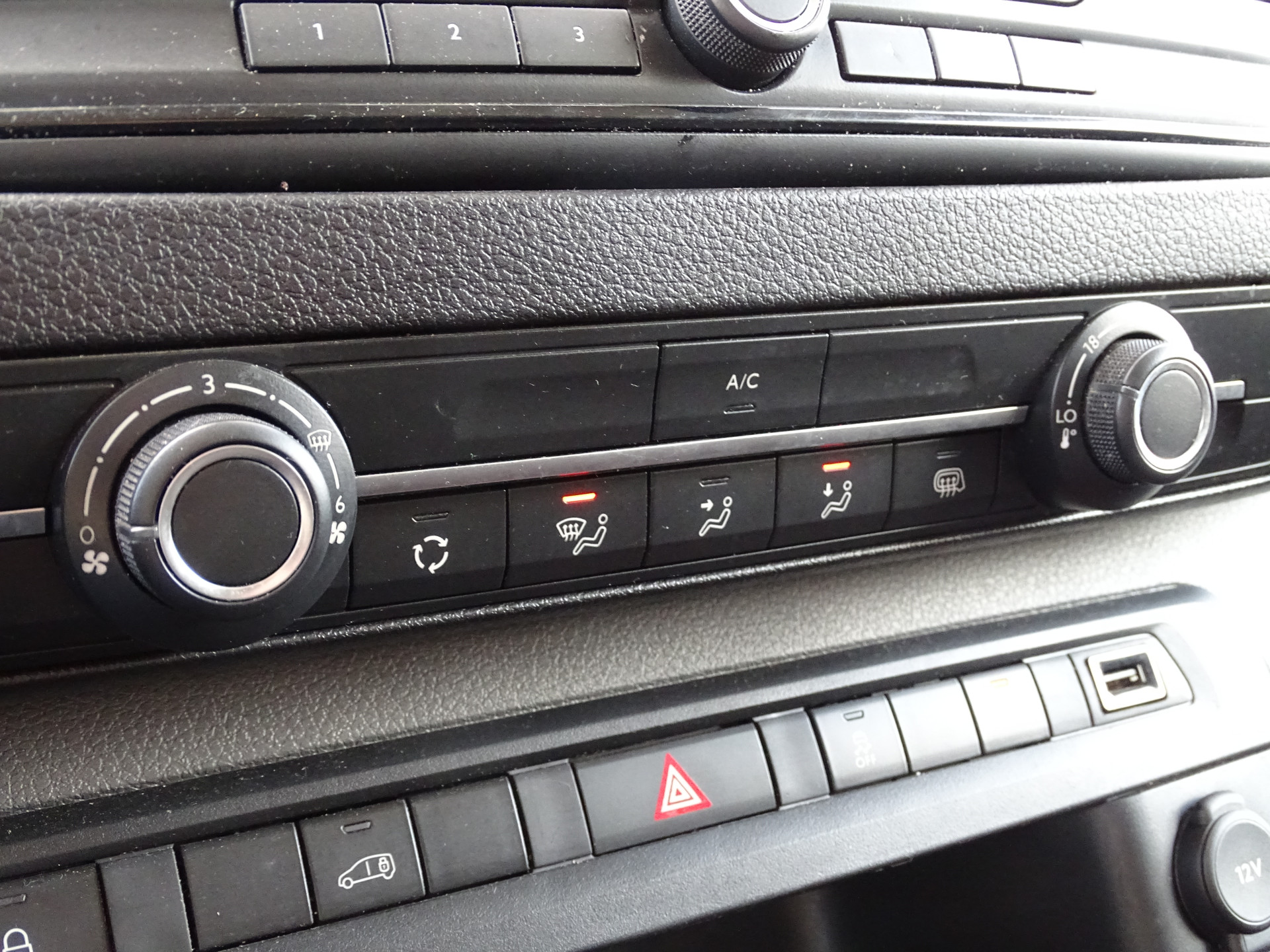 Opel Vivaro 2.0 CDTI L2H1 Edition