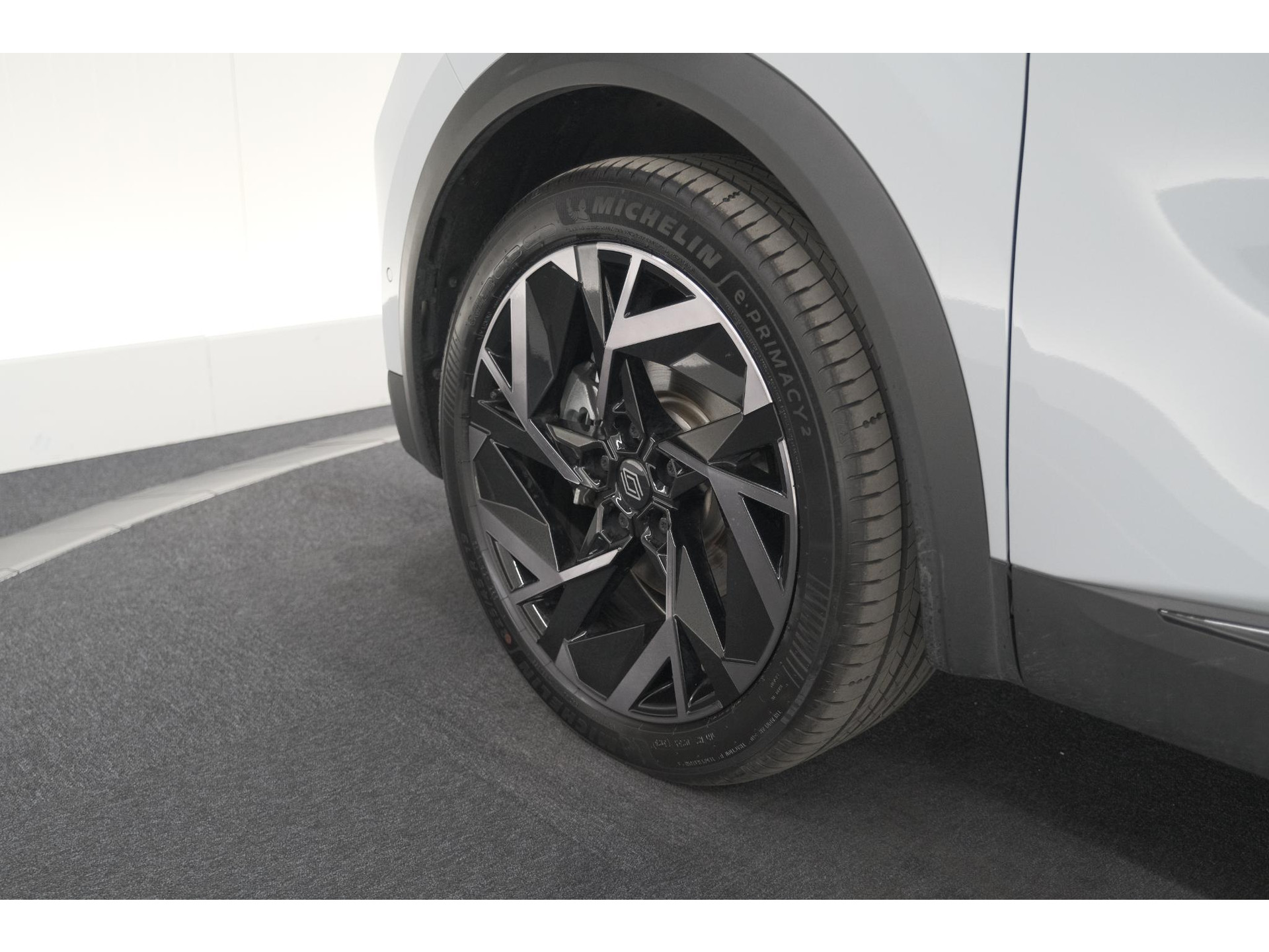 Renault Captur 1.8 E-Tech Full Hybrid 160 Esprit Alpine | Rondom Camerazicht | Dodehoekdetectie | Adaptieve Cruise Control