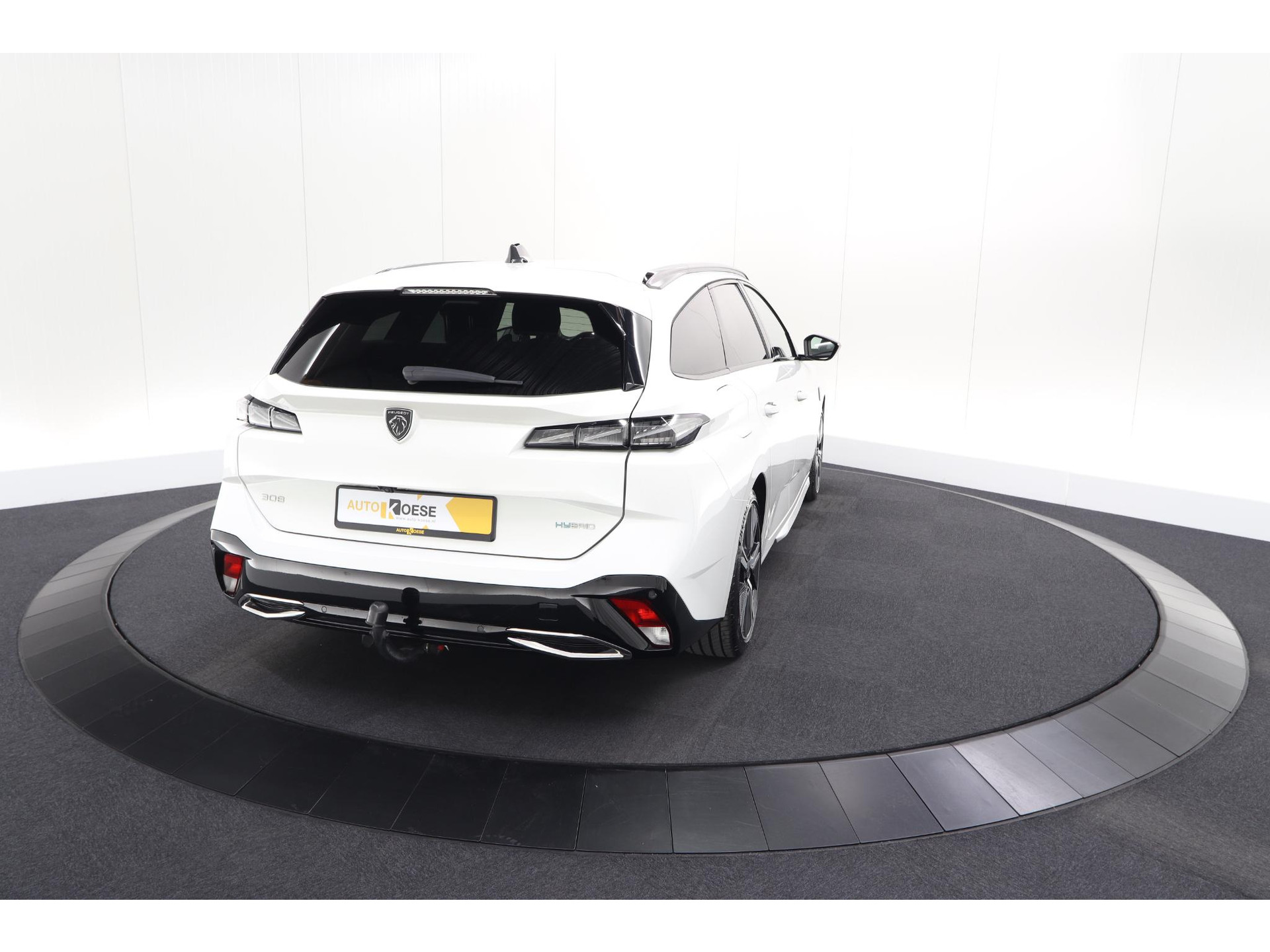 Peugeot 308 SW 1.6 HYbrid 180 GT Pack Business | Trekhaak | 360 Camera | Adaptieve Cruise Control | Elektronische Kofferklep