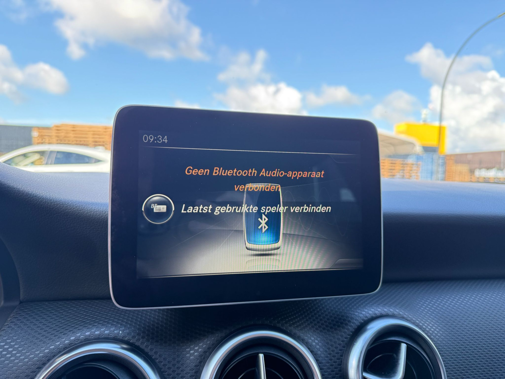 Mercedes-Benz A-klasse 160 Ambition | 2E EIGENAAR | 3/6/12MND GARANTIE | AUTOMAAT | LED | CRUISE | NAVI | AIRCO | BLUETOOTH | TREKHAAK |