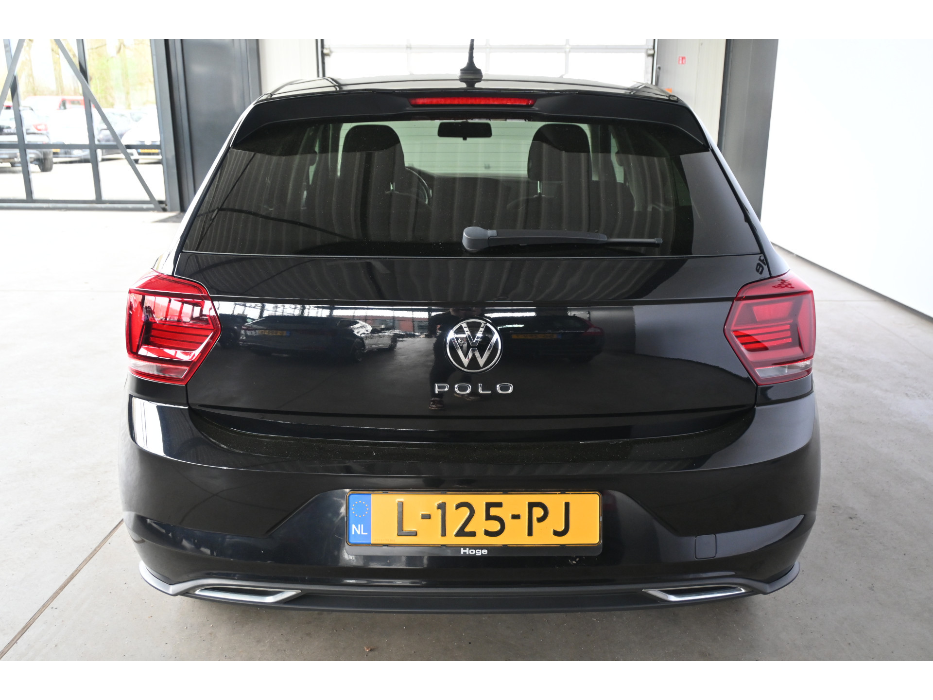 Volkswagen Polo 1.0 TSI R-Line Edition Airco Carplay Cruise Control Rijklaarprijs! Inruil Mogelijk!