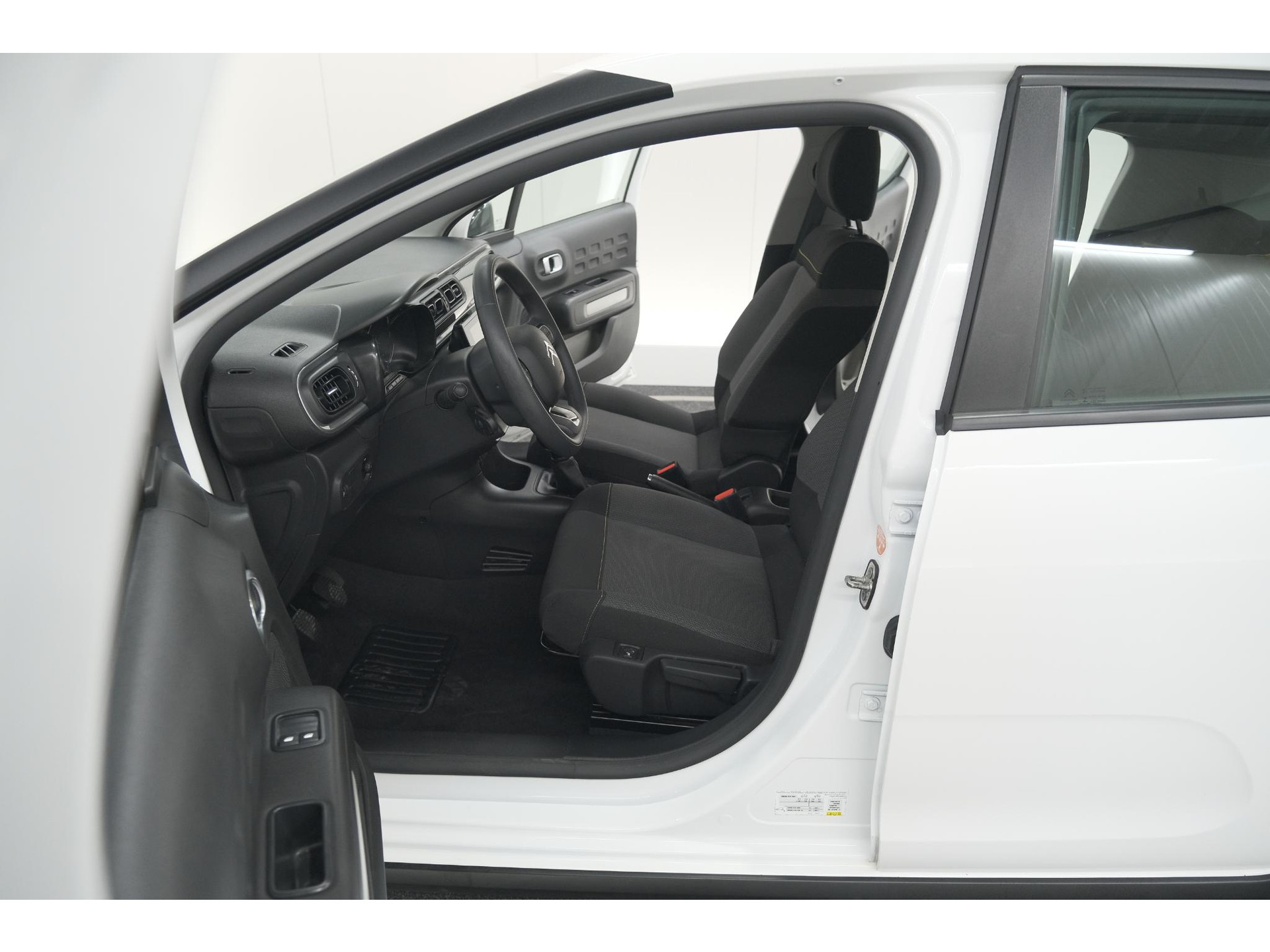 Citroen C3 PureTech 82 Feel | Climate Control | Apple Carplay | Cruise Control | Stoelverwarming