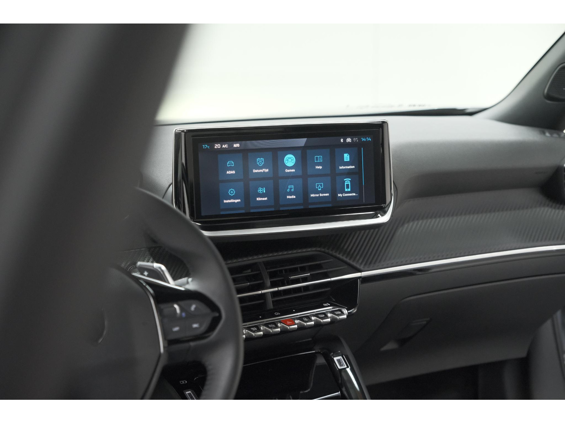 Peugeot 2008 1.2 Hybrid 145 Allure | 360 Camera | Adaptieve Cruise Control | Dodehoekdetectie | Apple Carplay