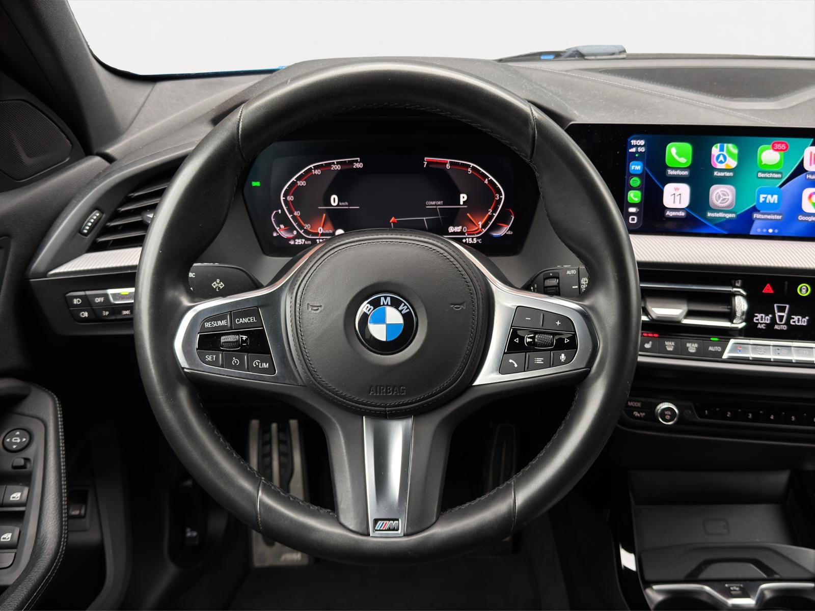 BMW 1-serie 118i 140PK Automaat M-Sport Shadow Pano Head-UP Camera