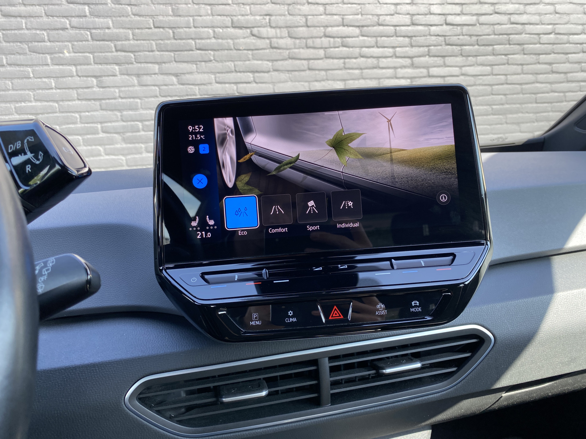 Volkswagen ID.3 Pure 45 kWh 150 pk | dealer onderhouden | navigatie | adapt. cruise | parkeersensoren | apple carplay