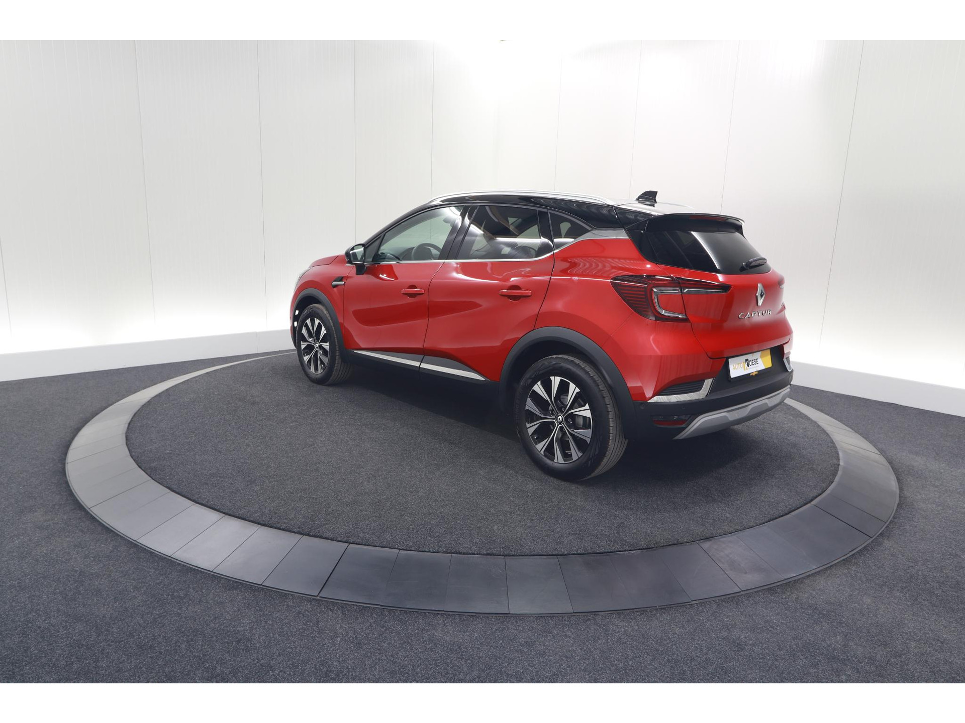 Renault Captur TCe 90 Techno | 360 Camera | 9.3 Inch Grootscherm | Apple Carplay | Navigatie