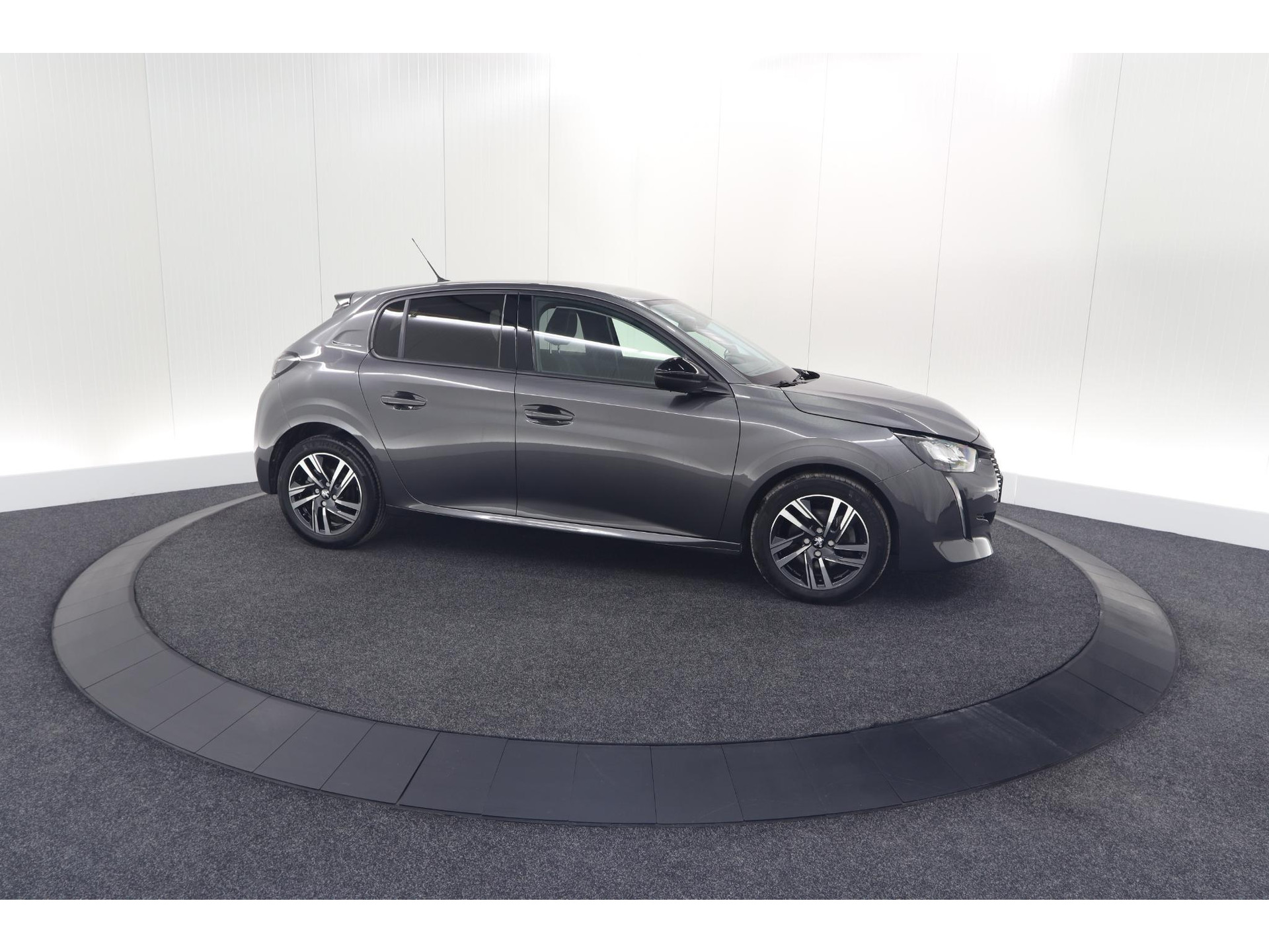 Peugeot 208 PureTech 100 Allure Pack | Camera | Apple Carplay | Stoelverwarming | Parkeersensoren