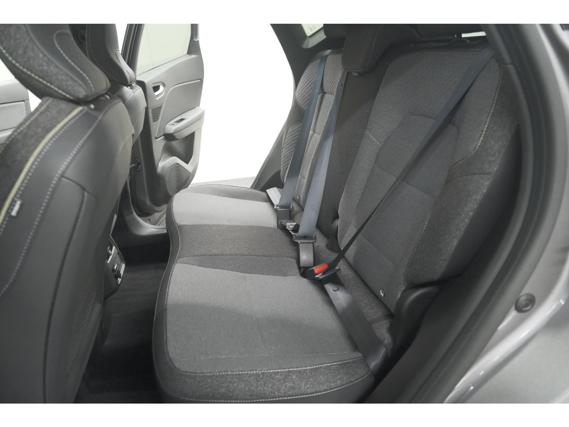 Renault Captur Mild Hybrid 160 EDC Techno | Camera | Navigatie | Apple Carplay | Pack Full Screen