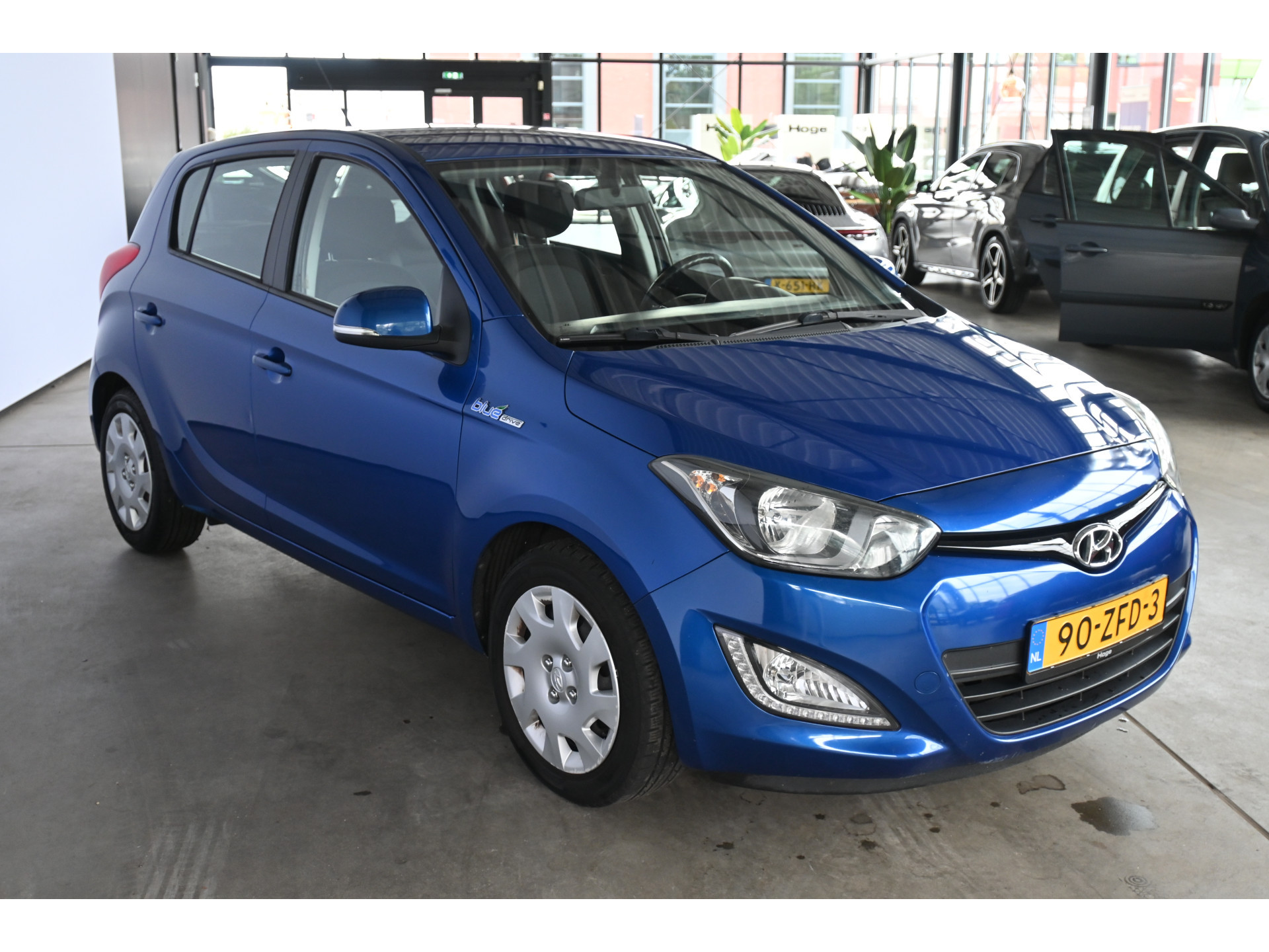 Hyundai i20 1.2i i-Motion LICHTE TIK IN MOTOR! TEKST LEZEN! Airco LED  Elektrisch Pakket! Trekhaak TEKST LEZEN! Inruil Mogelijk!