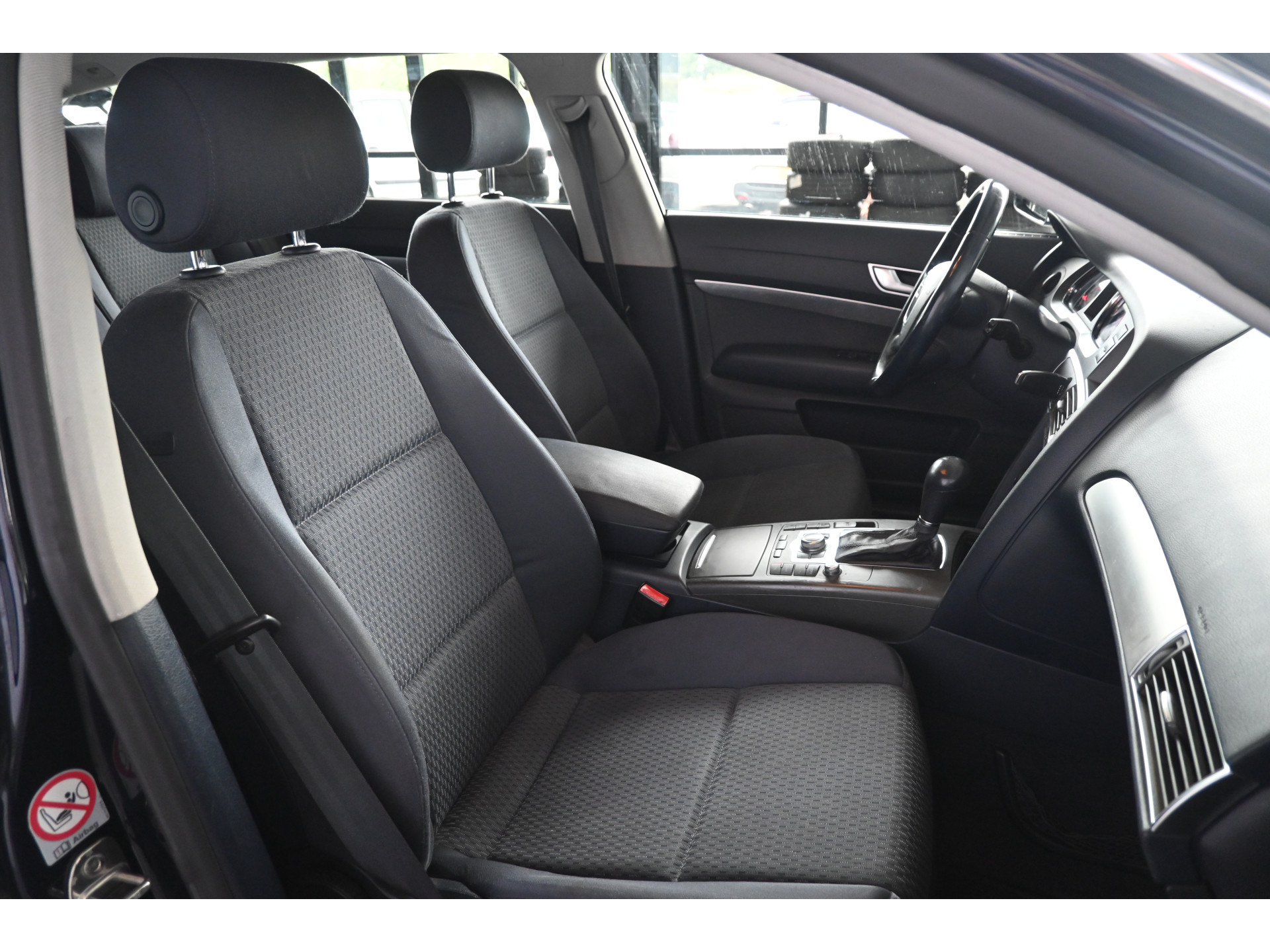 Audi A6 Avant 2.4 Pro Line Clima Cruise control Navigatie Trekhaak 100% Onderhouden! Inruil Mogelijk!