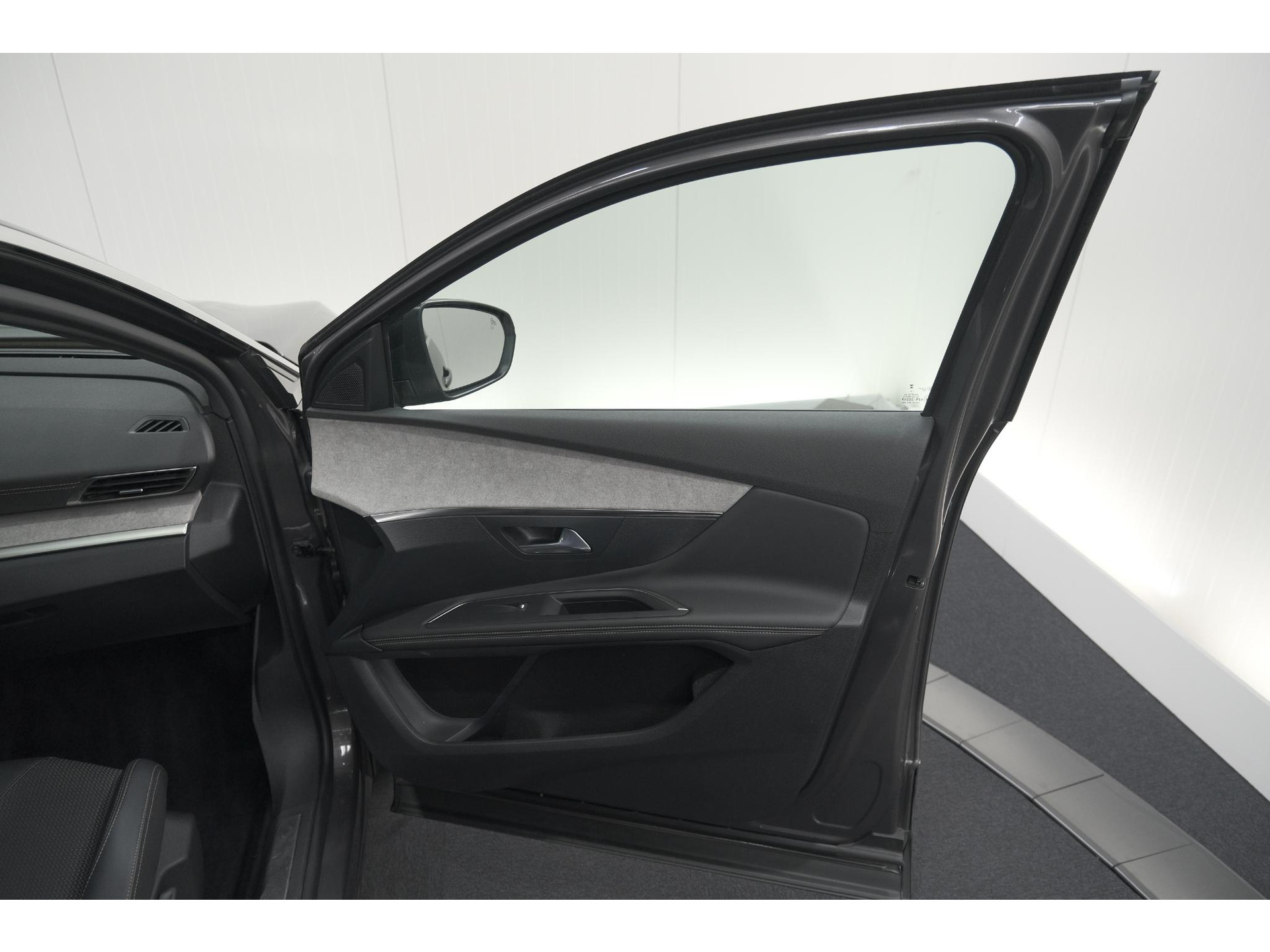 Peugeot 3008 PureTech 130 EAT8 GT | Camera | Dodehoekdetectie | Adaptieve Cruise Control