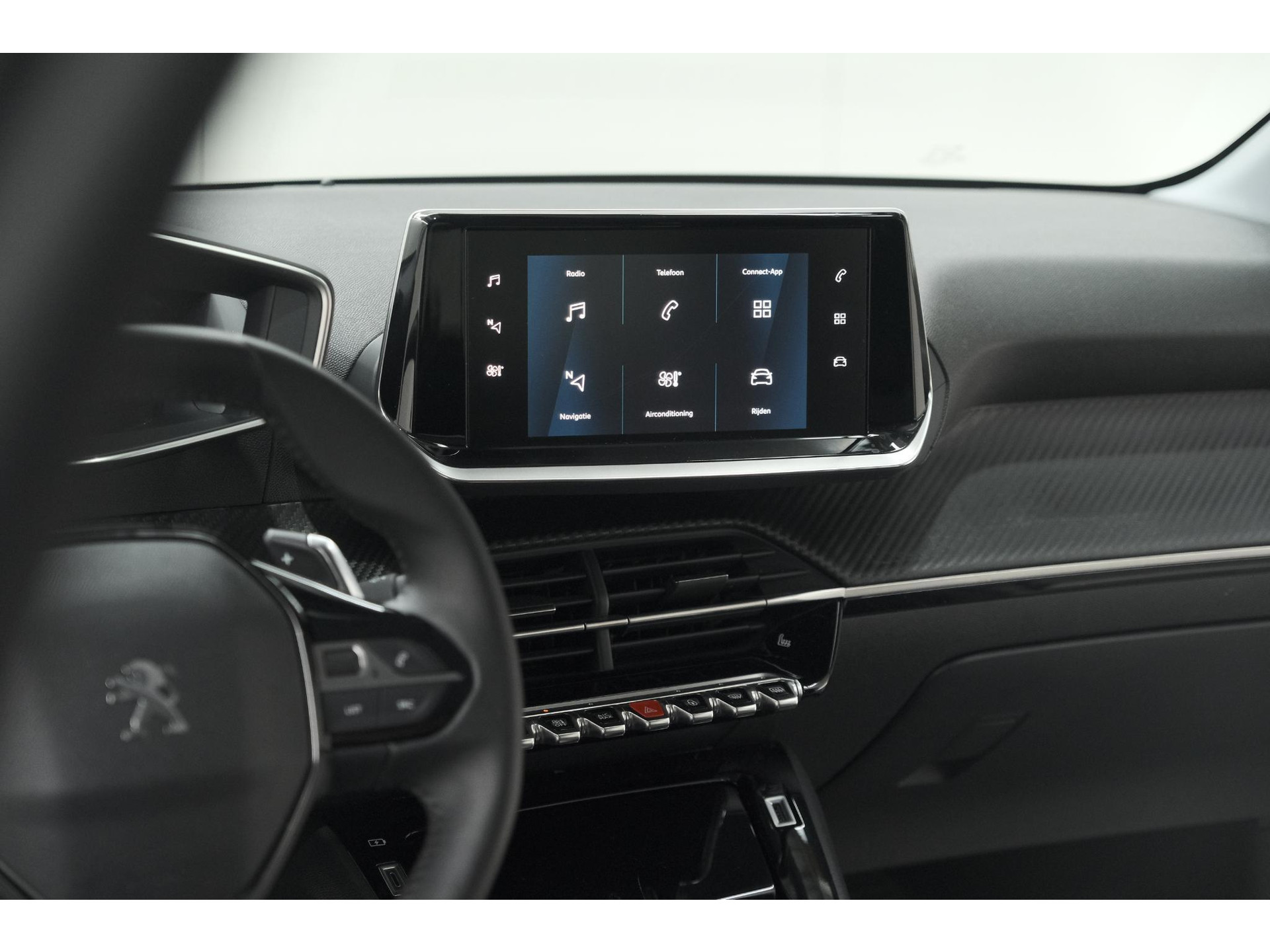 Peugeot 208 PureTech 100 EAT8 Allure Pack | Camera | Apple Carplay | Parkeersensoren | Stoelverwarming