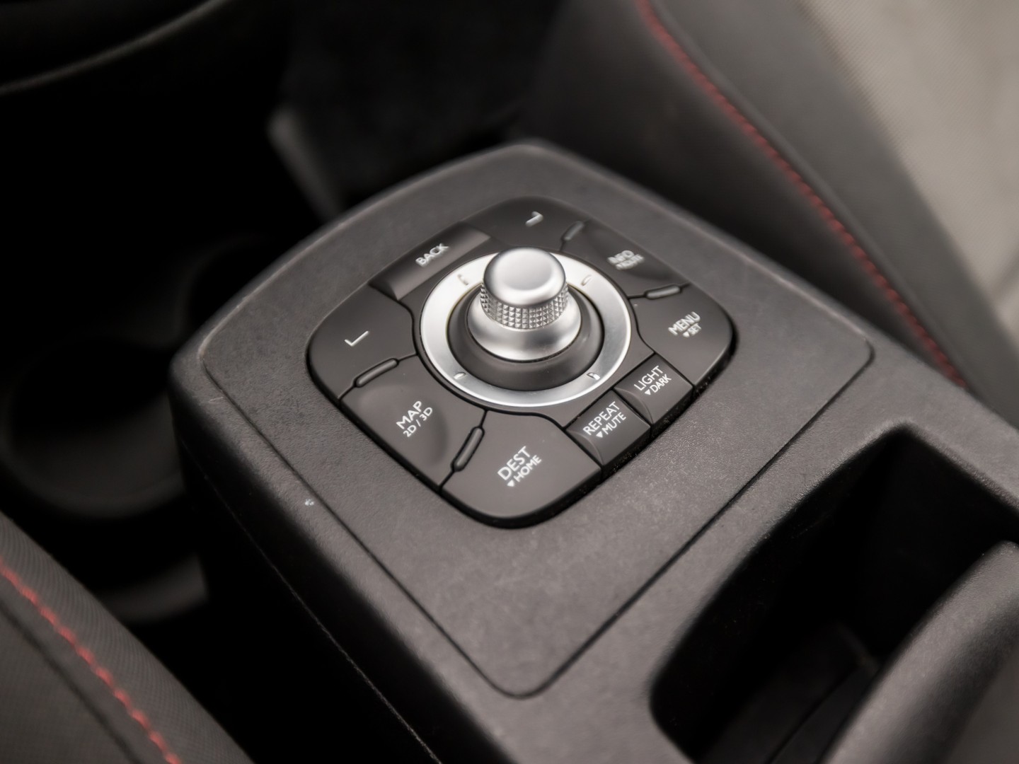 Renault Scénic 1.6 Sport (NAVIGATIE, AIRCO, CRUISE, TREKHAAK, SPORTSTOELEN, NIEUWE APK, NIEUWSTAAT)