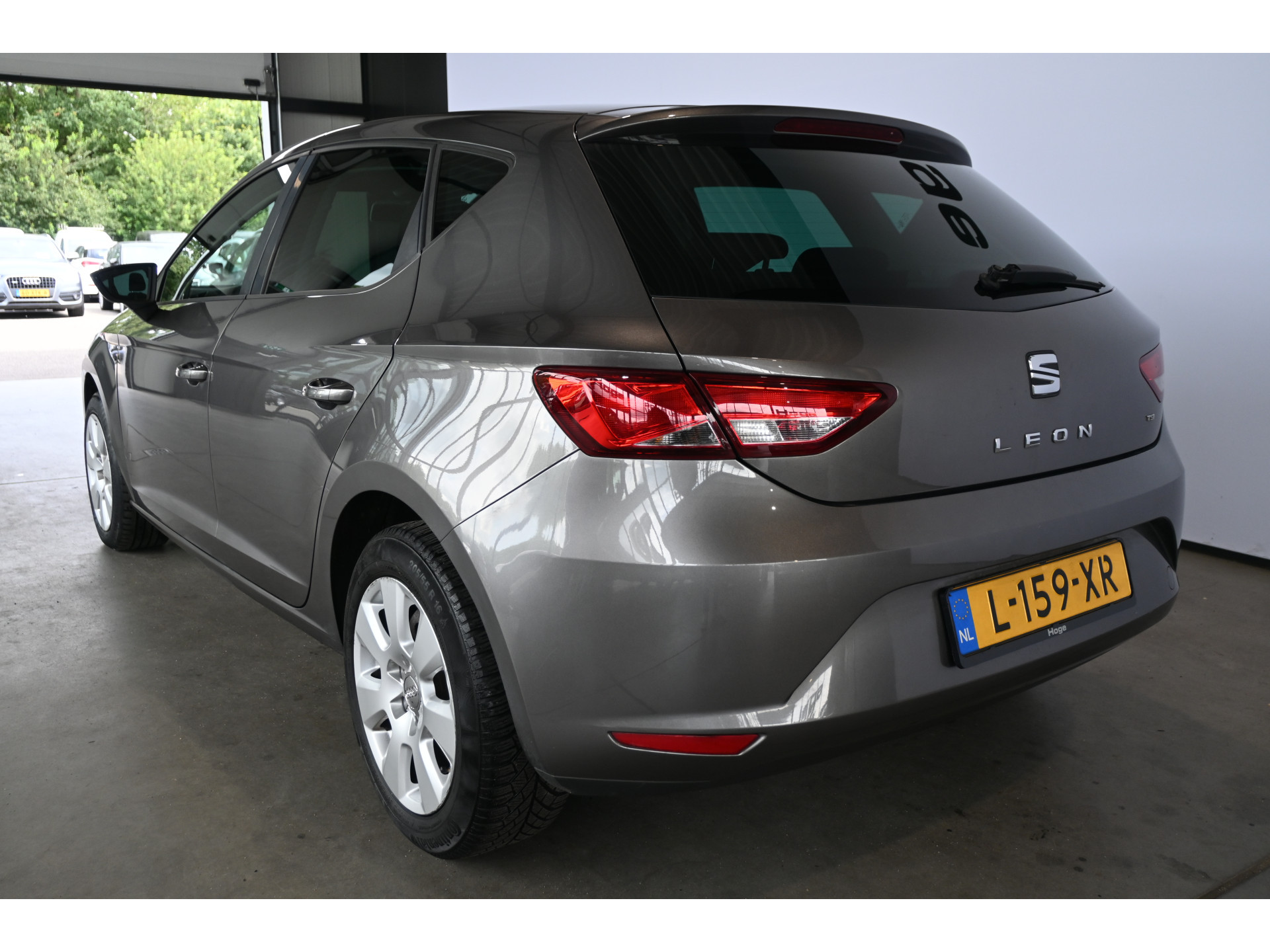 SEAT Leon 1.2 TSI Airco Lichtmetaal Rijklaarprijs Inruil Mogelijk!