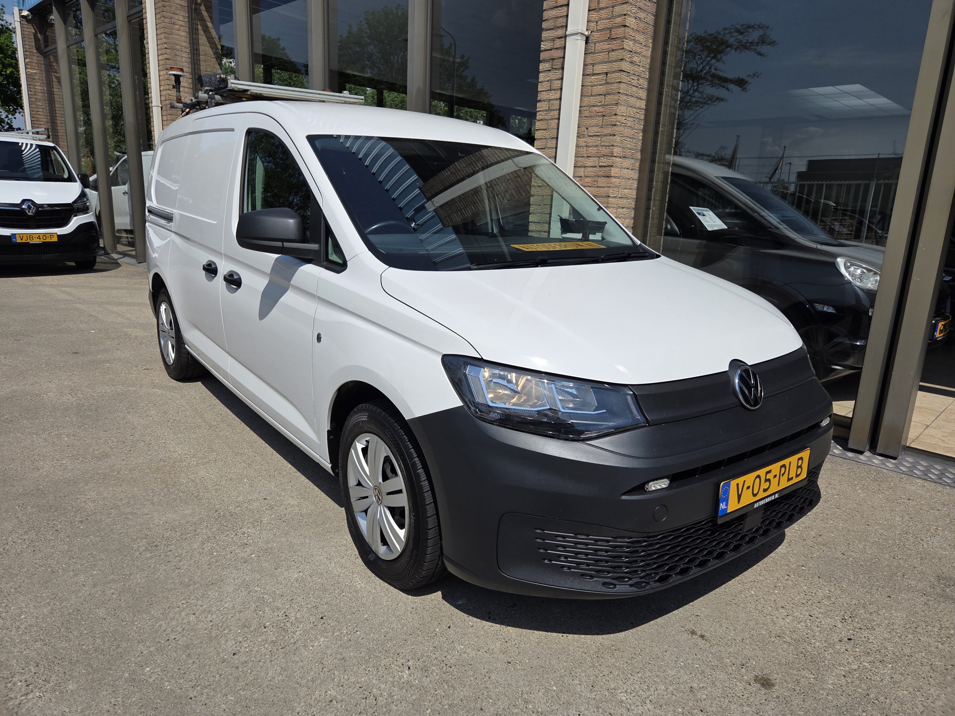 Volkswagen Caddy Cargo Maxi RHD 2.0 TDI  122Pk Automaat Comfort  Airco  Cruisecontrol