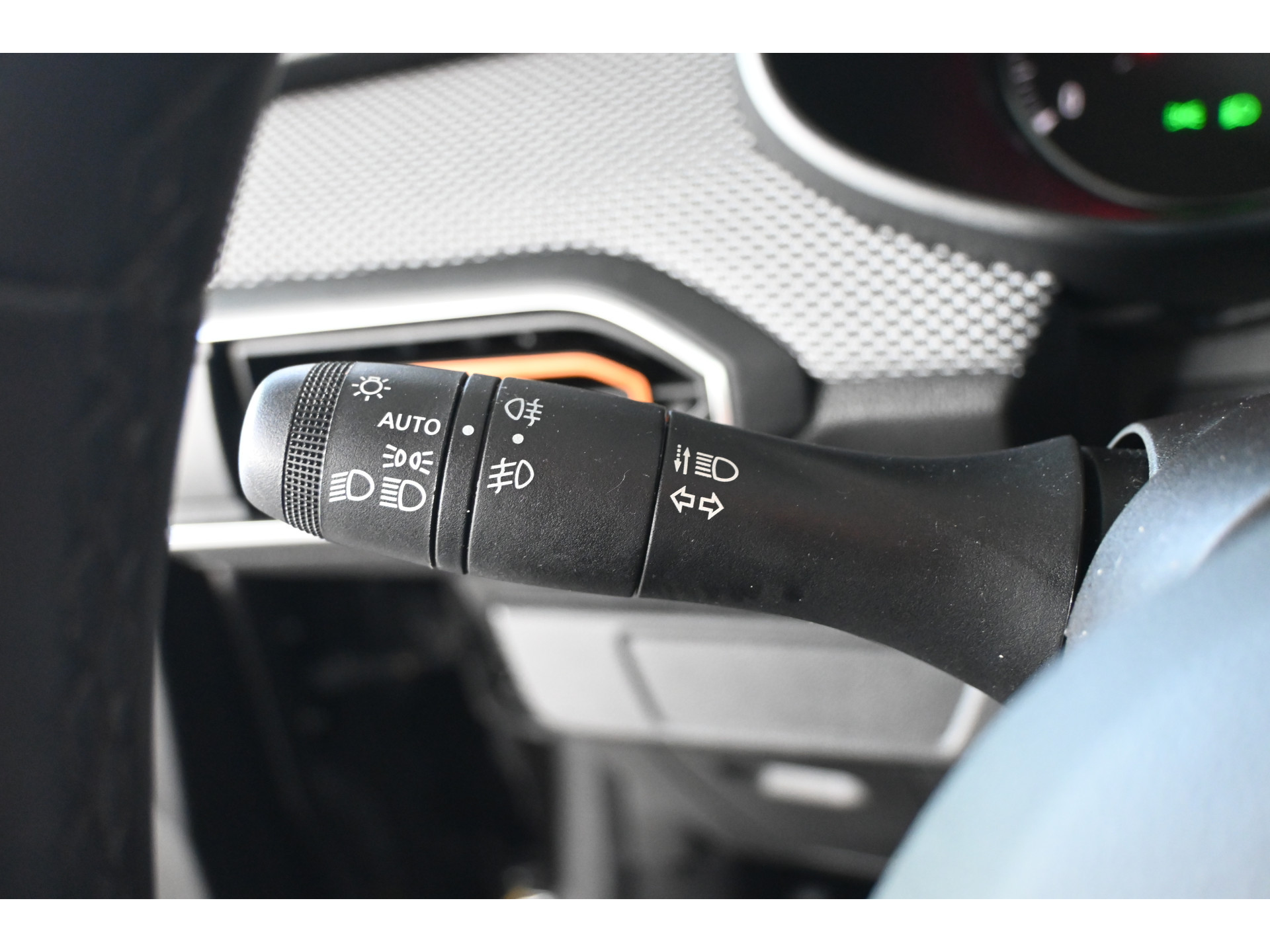 Dacia Sandero Stepway 1.0 TCe 90 Comfort Automaat Airco Cruise Pdc Navigatie 1e Eigenaar Inruil Mogelijk!