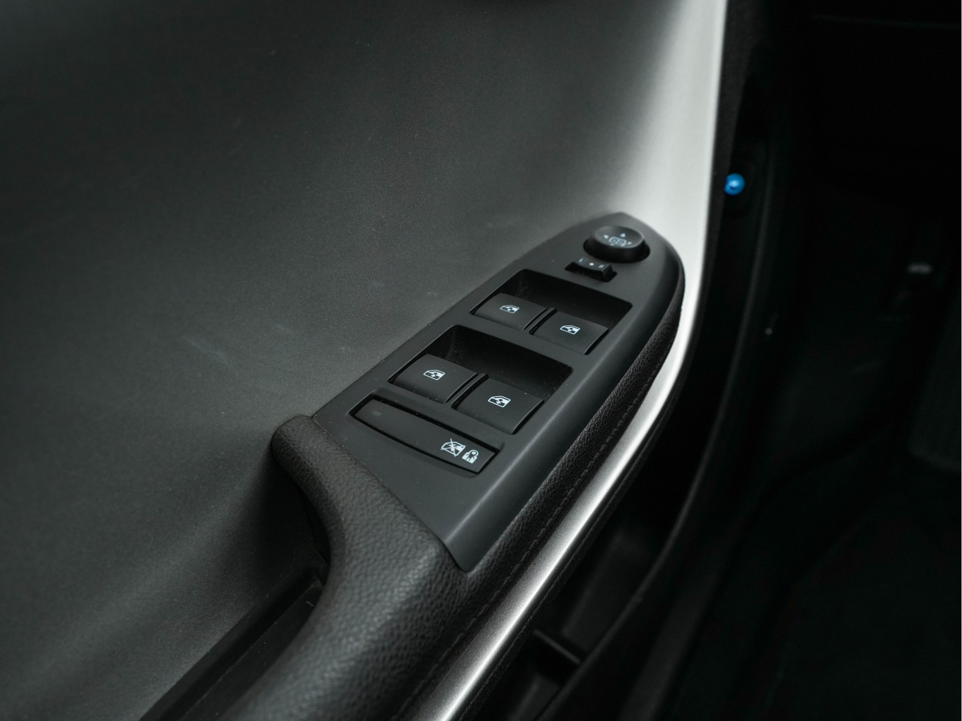 Opel Ampera 1.4 [⚠️] Aut. *NAVI-FULLMAP | FULL-LEATHER | BOSE-AUDIO | KEYLESS | CAMERA | DAB | ECC | PDC | CRUISE | DIGI-COCKPIT*