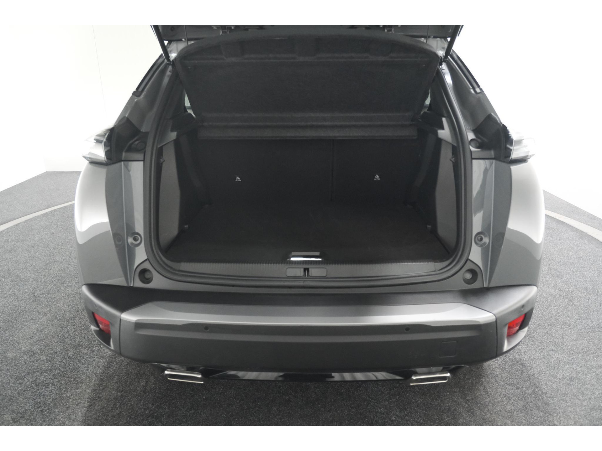 Peugeot 2008 PureTech 130 EAT8 GT | 360 Camera | Stoelmassage | Adaptieve Cruise Control | Dodehoekdetectie