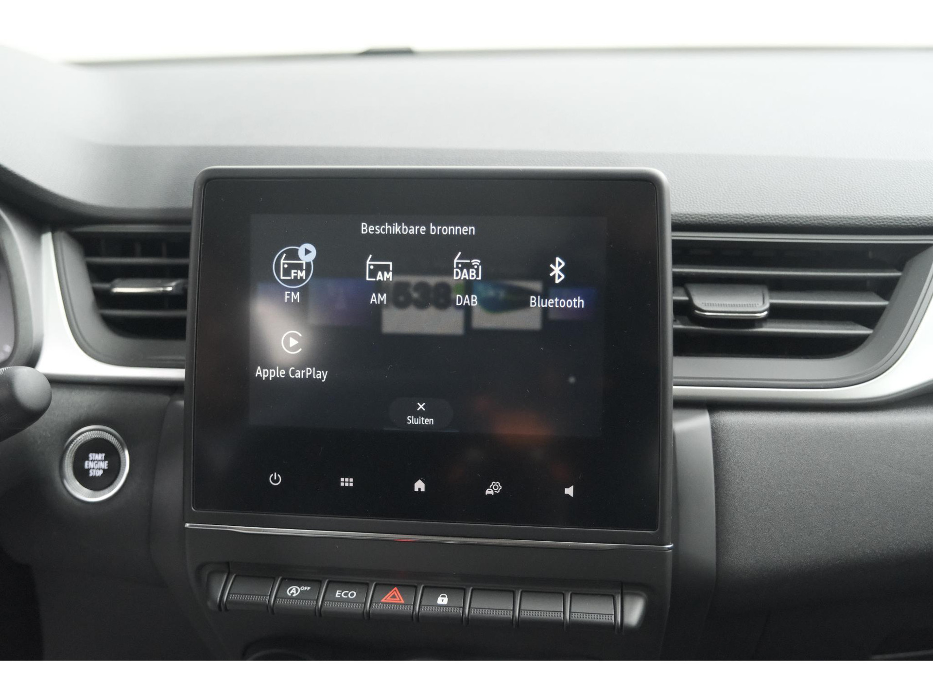Renault Captur TCe 90 Evolution | Parkeersensoren | Navigatie | Allseason Banden | Apple Carplay