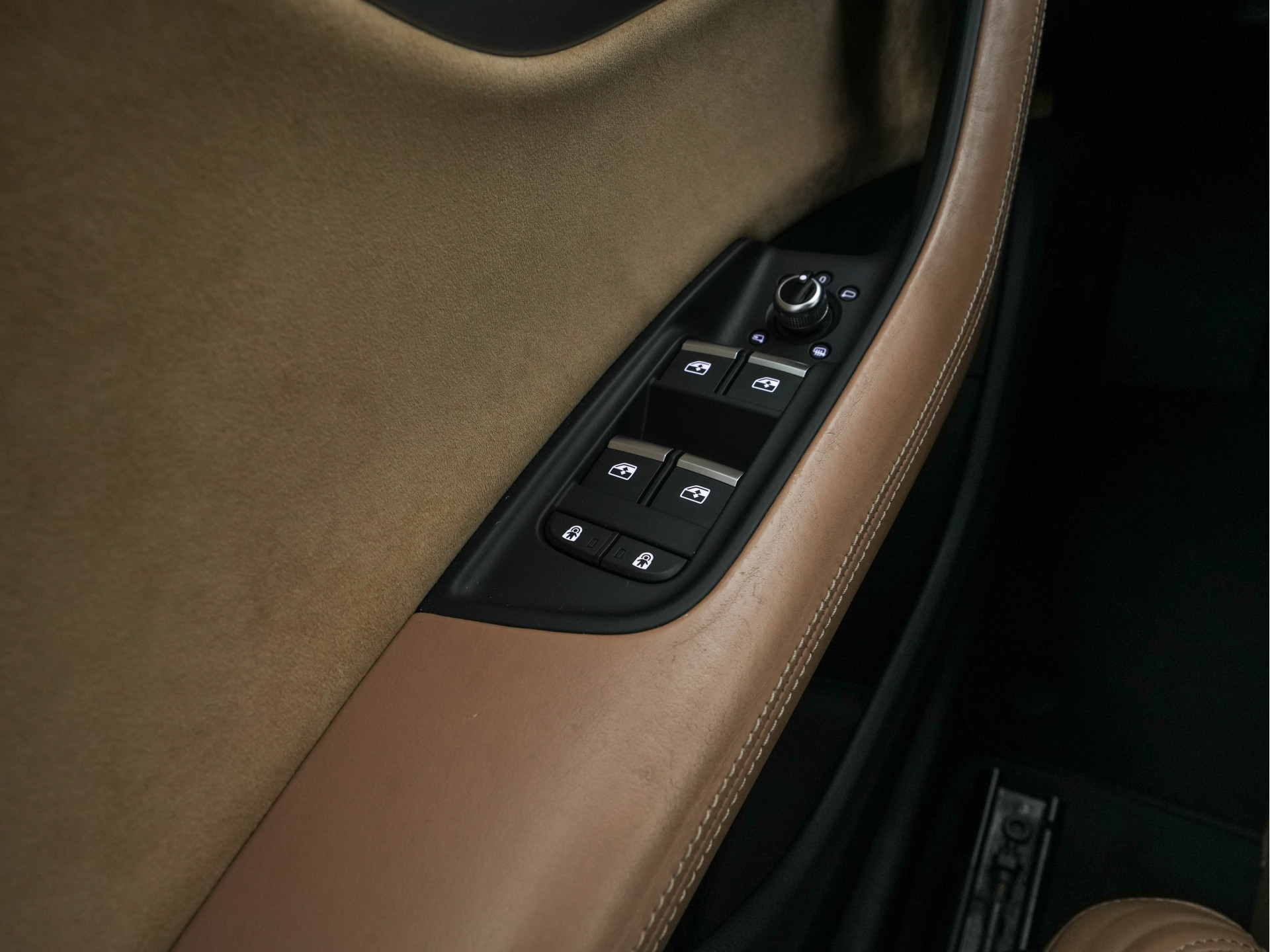 Audi Q7 55 TFSI E Quattro Pro Line Plus (INCL-BTW) *LUXURY-LEATHER | HD-MATRIX-LED | BANG/OLUFSEN-SURROUND  | DIGI-COCKPIT | COMFORT-SEATS | KEYLESS | CAMERA | NAVI-FULLMAP | DAB+ | AMBIENT-LIGHT | ECC | PDC | CRUISE | TOWBAR | 20'