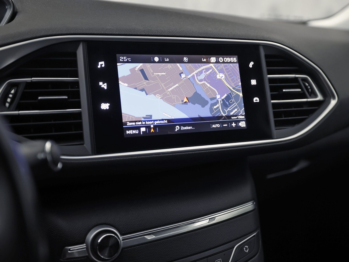 Peugeot 308 SW 1.2 PureTech Premium Sport (VIRTUAL COCKPIT, APPLE CARPLAY, GROOT NAVI, 360 CAMERA, SPORTSTOELEN, LEDER, TREKHAAK, GETINT GLAS, NIEUWSTAAT)