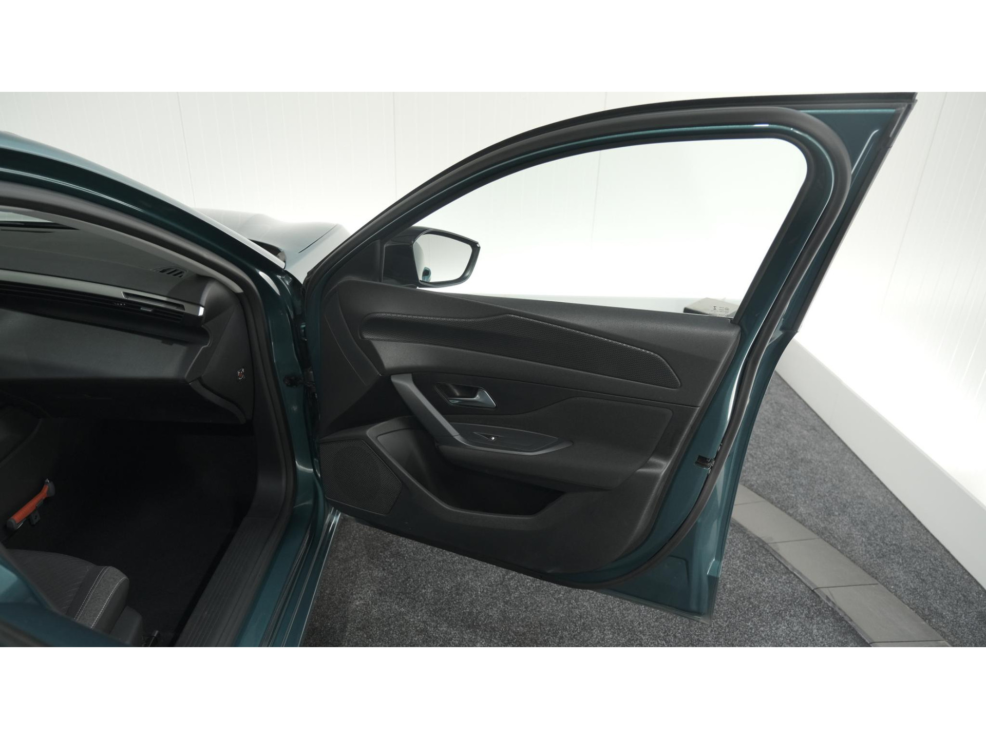 Peugeot 308 SW PureTech 130 EAT8 Active Pack | Automaat | Apple Carplay | Parkeersensoren | Navigatie