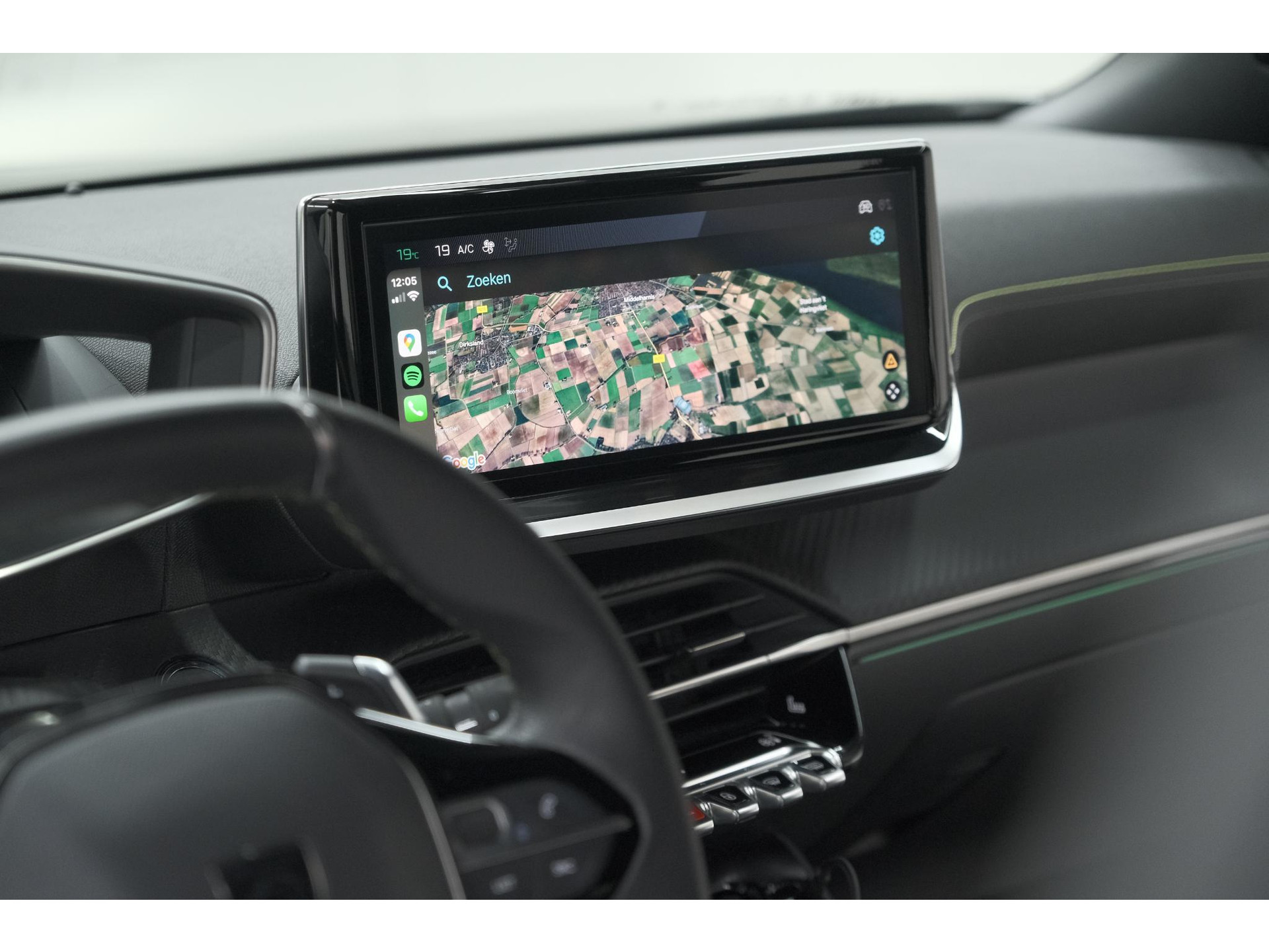 Peugeot 2008 PureTech 130 EAT8 GT | 360 Camera | Stoelmassage | Adaptieve Cruise Control | Dodehoekdetectie