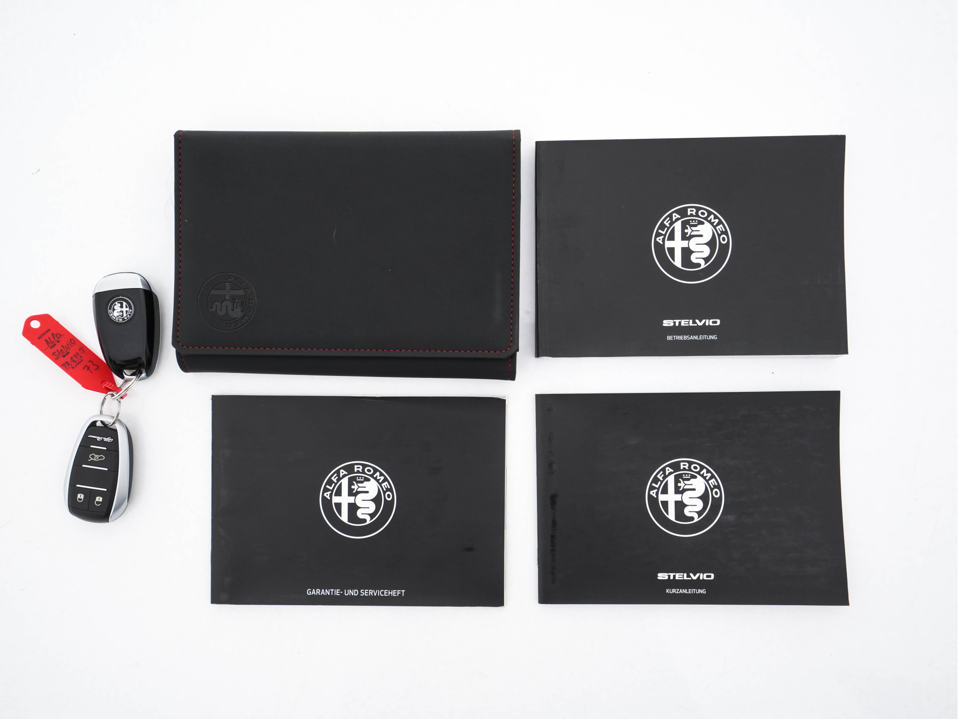 Alfa Romeo Stelvio 2.2d AWD Q4 Super Aut. *PANO | LEATHER | BI-XENON | MEMORY-PACK | HARMAN/KARDON | BLINDSPOT | CAMERA | DAB+ | NAVI-FULLMAP | HEATED-SPORTSEATS | ECC | ADAPTIVE-CRUISE | PDC | PRIVACYGLASS | TOWBAR | 19"ALU*