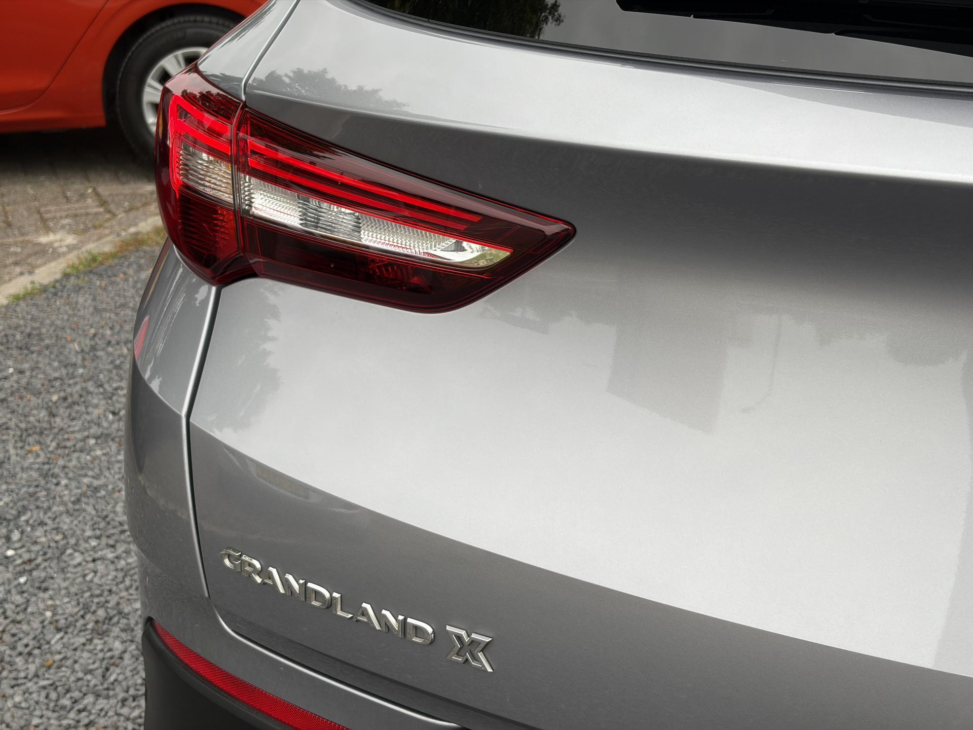 Opel Grandland X 1.2 Turbo Ultimate D-riem vv in 12-2024,1e Eigenaar,360° Camera,Trekhaak,131pk,6 Bak,Navi,Halfleder,Dodehoek,Rijstrooksensor,Keyless,Stoelverw,N.A.P,Apk tot 02-2027