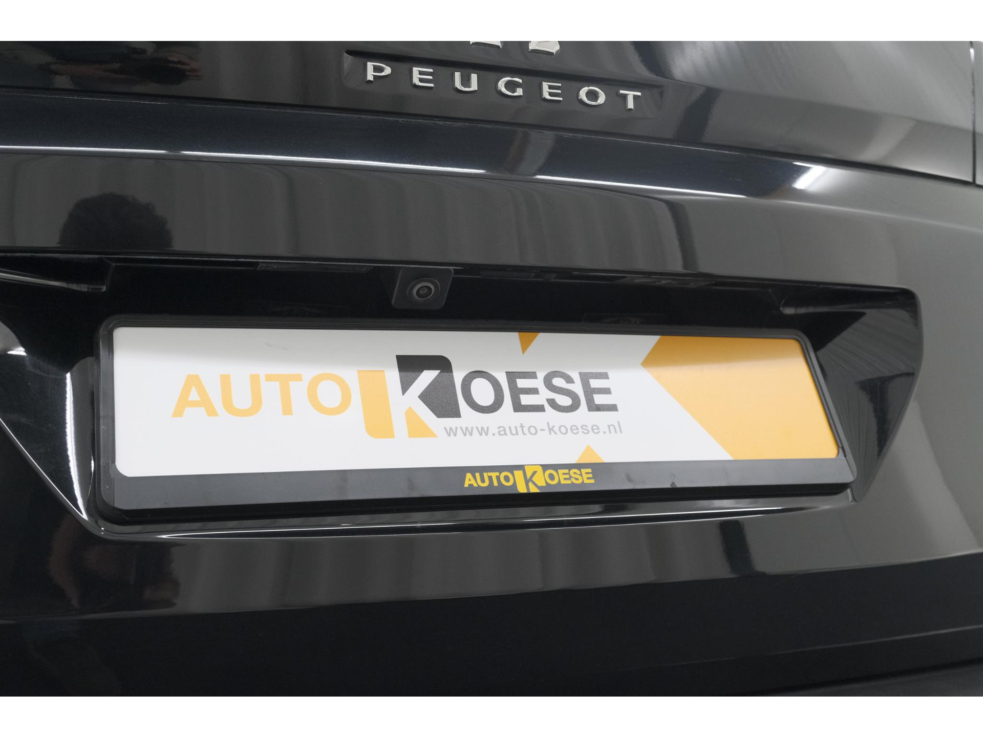 Peugeot 3008 PureTech 130 EAT8 GT | Adaptieve Cruise Control | Camera | Navigatie | Apple Carplay