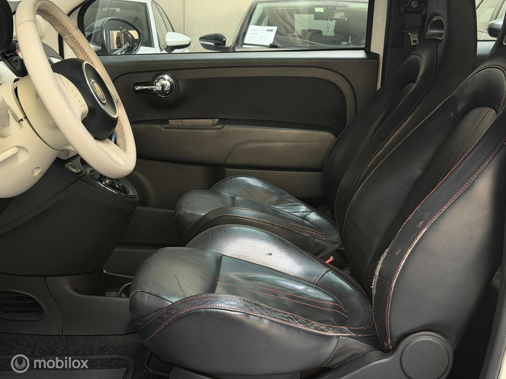 Fiat 500 1.2 Lounge|Automaat|Panodak|Leder|CarPlay|Abarth Look