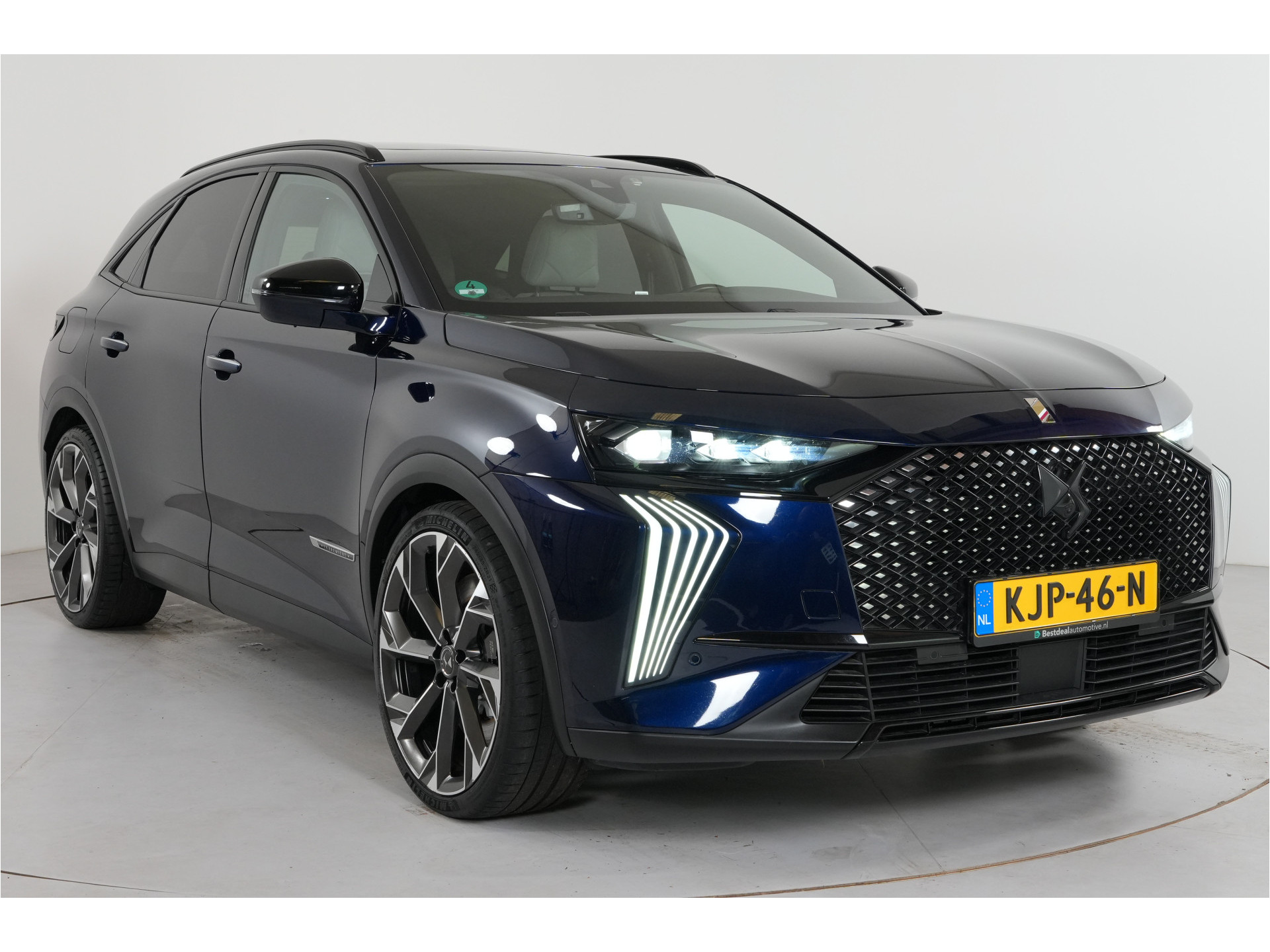 DS 7 E-Tense 4x4 La Première 360 pk PHEV | SOH 96% | Pano | Massage | Nachtzicht | Focal | 360° Cam | Nappa |