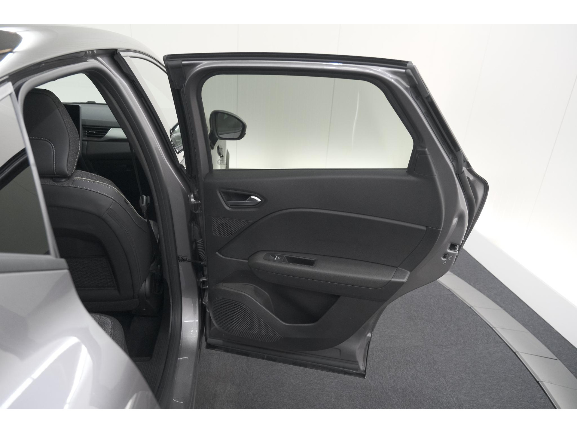 Renault Captur 1.8 E-Tech Full Hybrid 160 Techno | Camera | Adaptieve Cruise Control | Navigatie