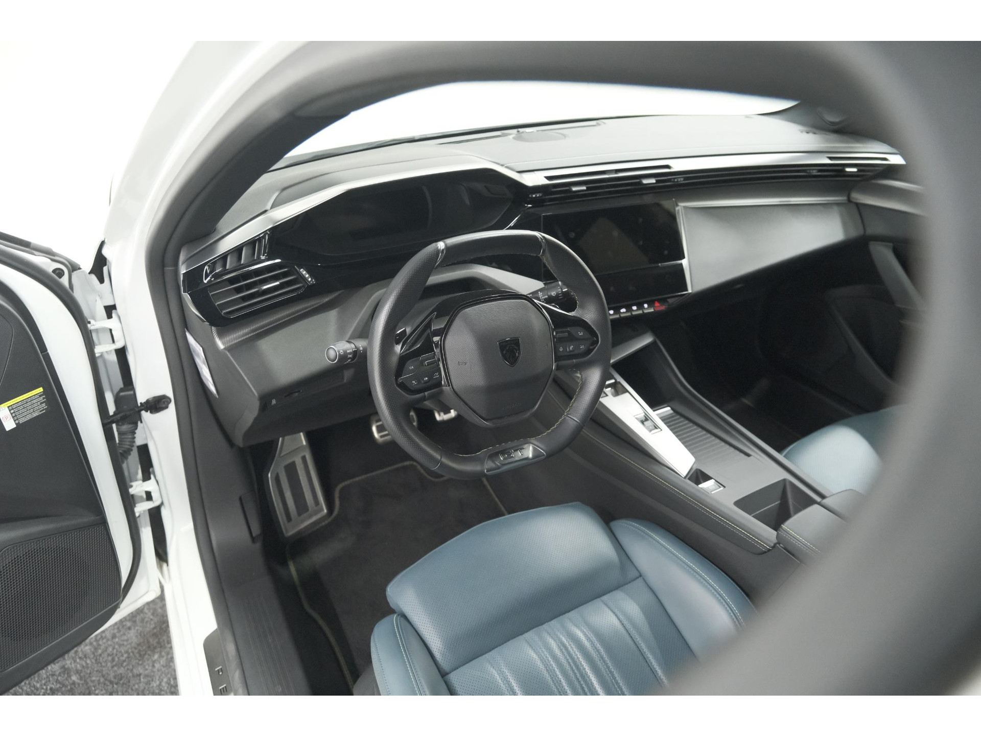 Peugeot 308 PureTech 130 GT | 360 Camera | Stoelen-Pakket | Adaptieve Cruise Control | Apple Carplay